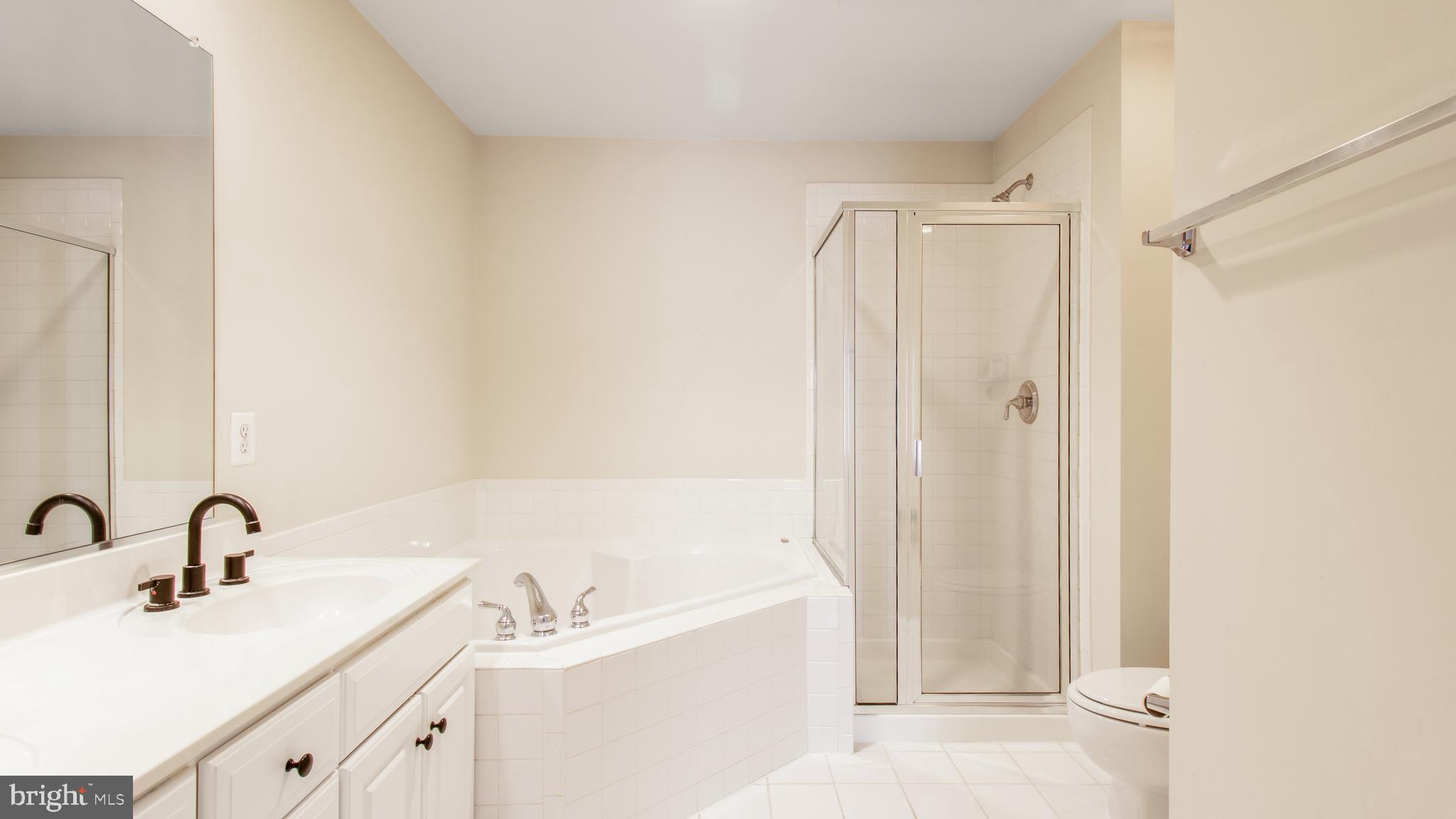 FALLSGROVE - Residential Lease