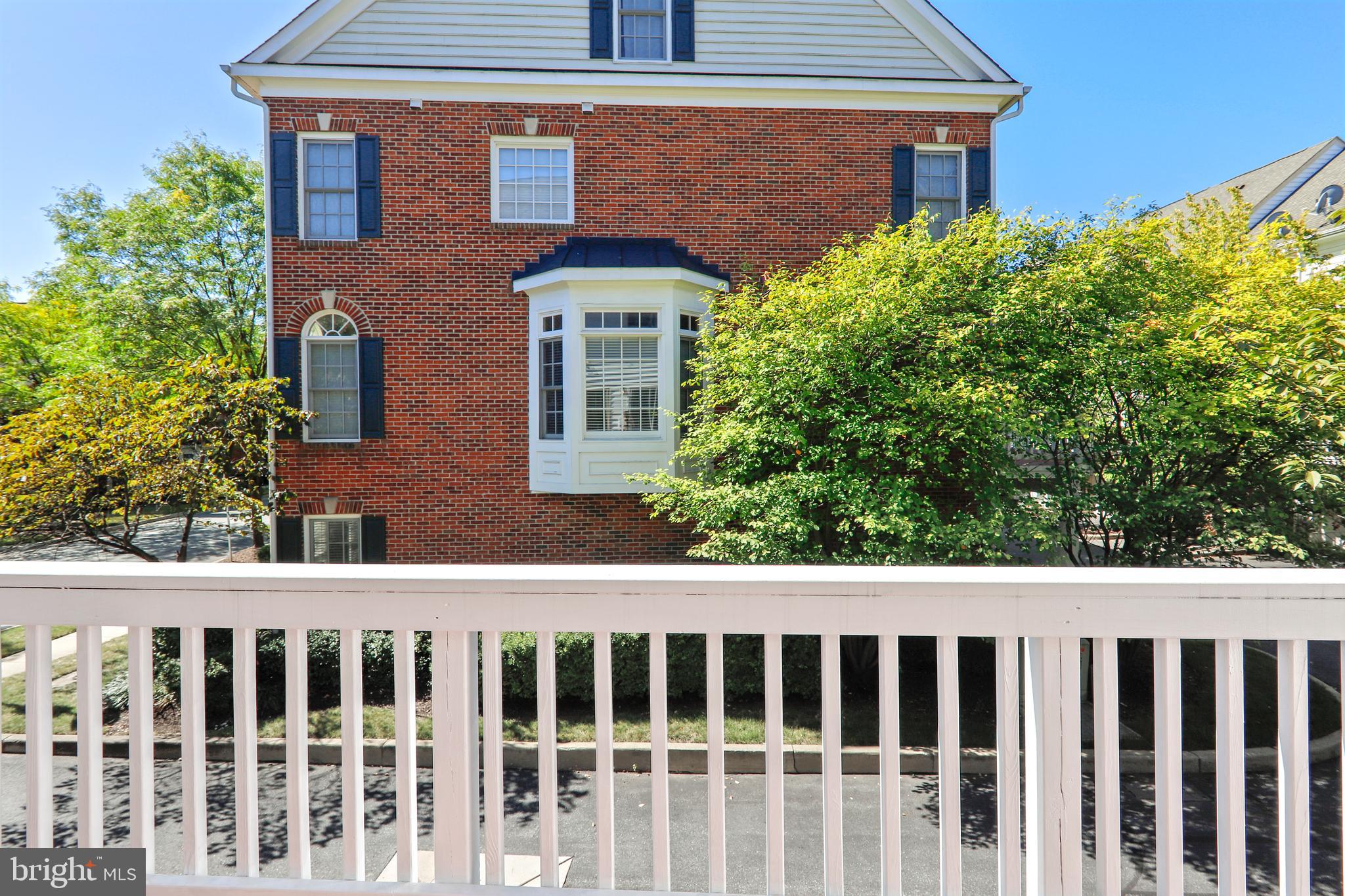 FALLSGROVE - Residential Lease