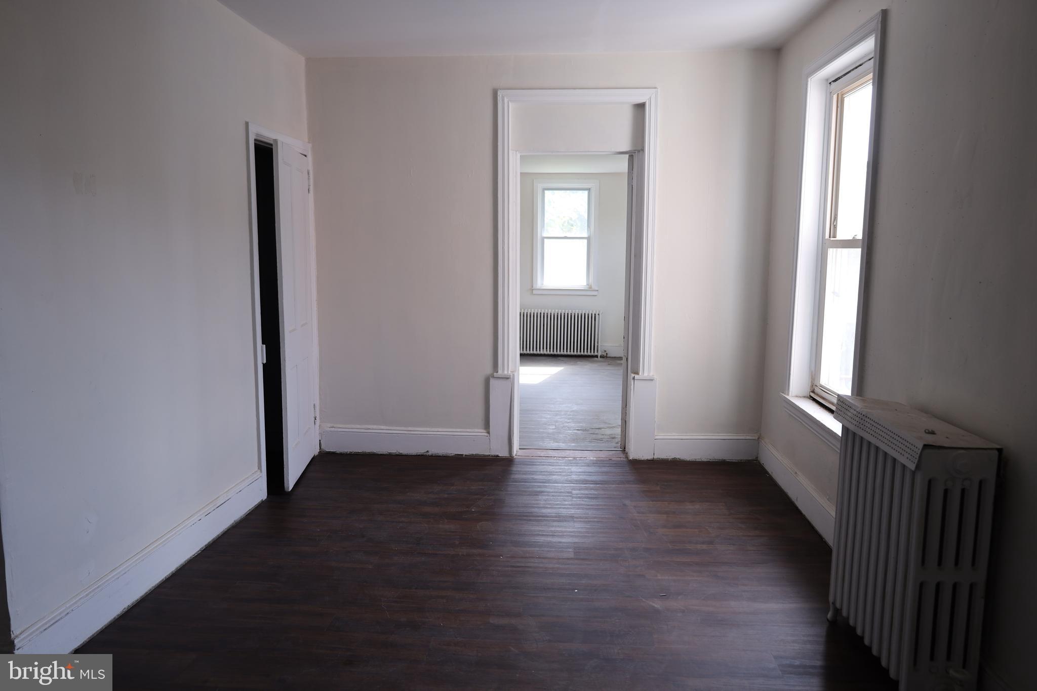 OLNEY (EAST) - Residential