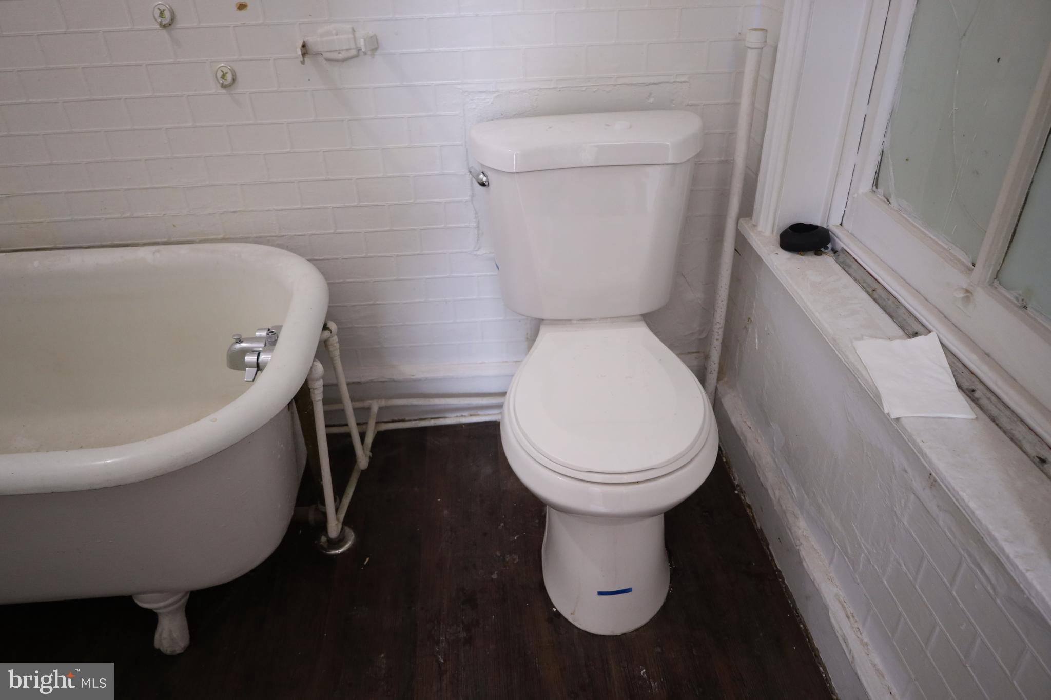 OLNEY (EAST) - Residential