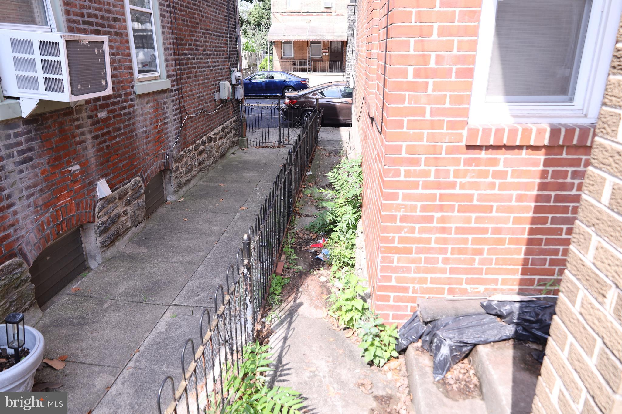 OLNEY (EAST) - Residential