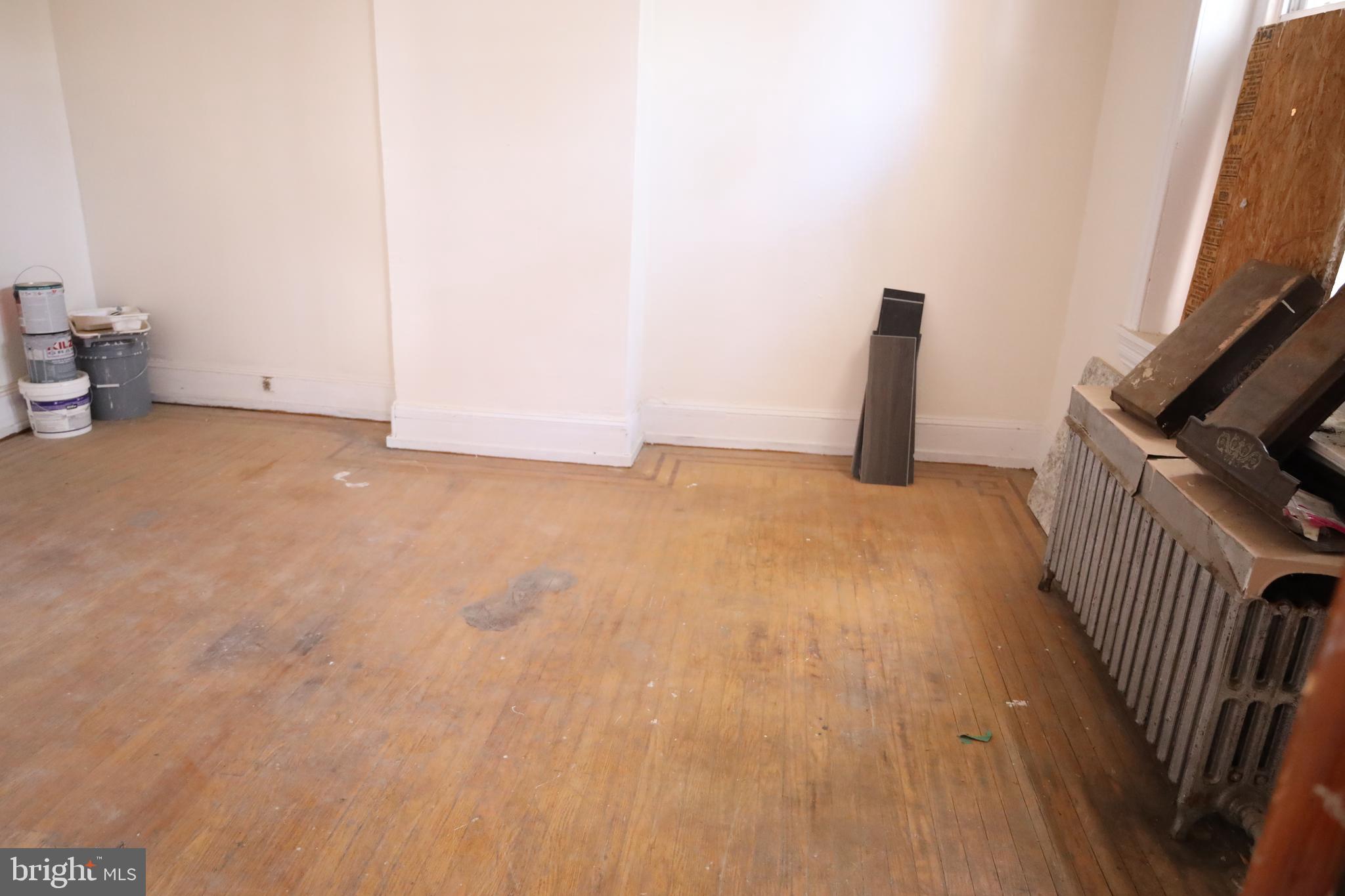 OLNEY (EAST) - Residential