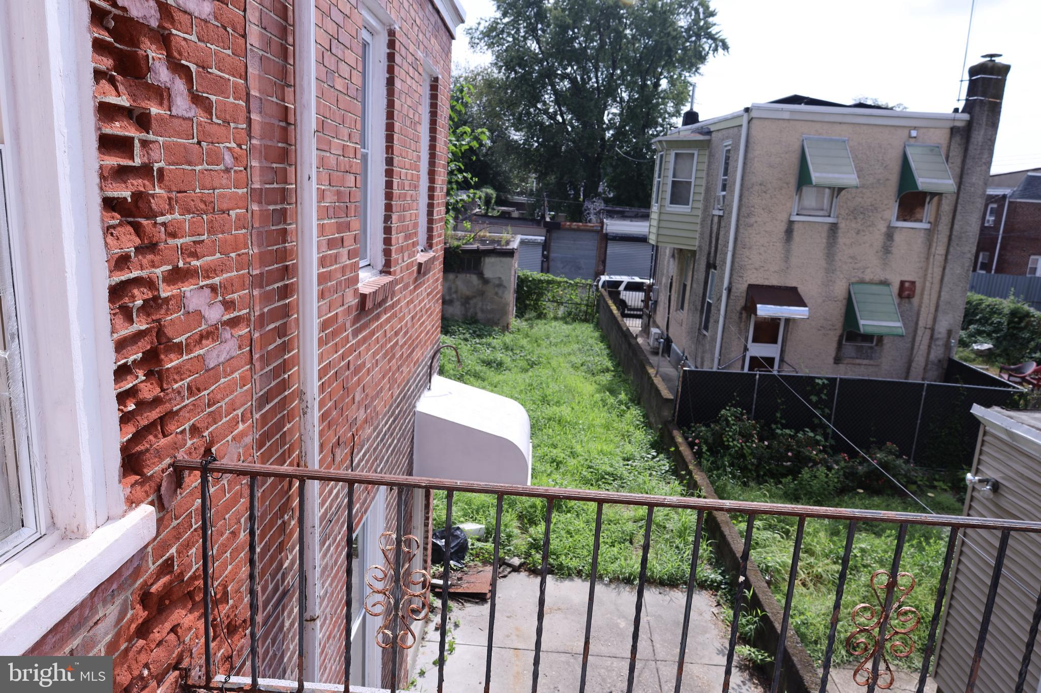 OLNEY (EAST) - Residential