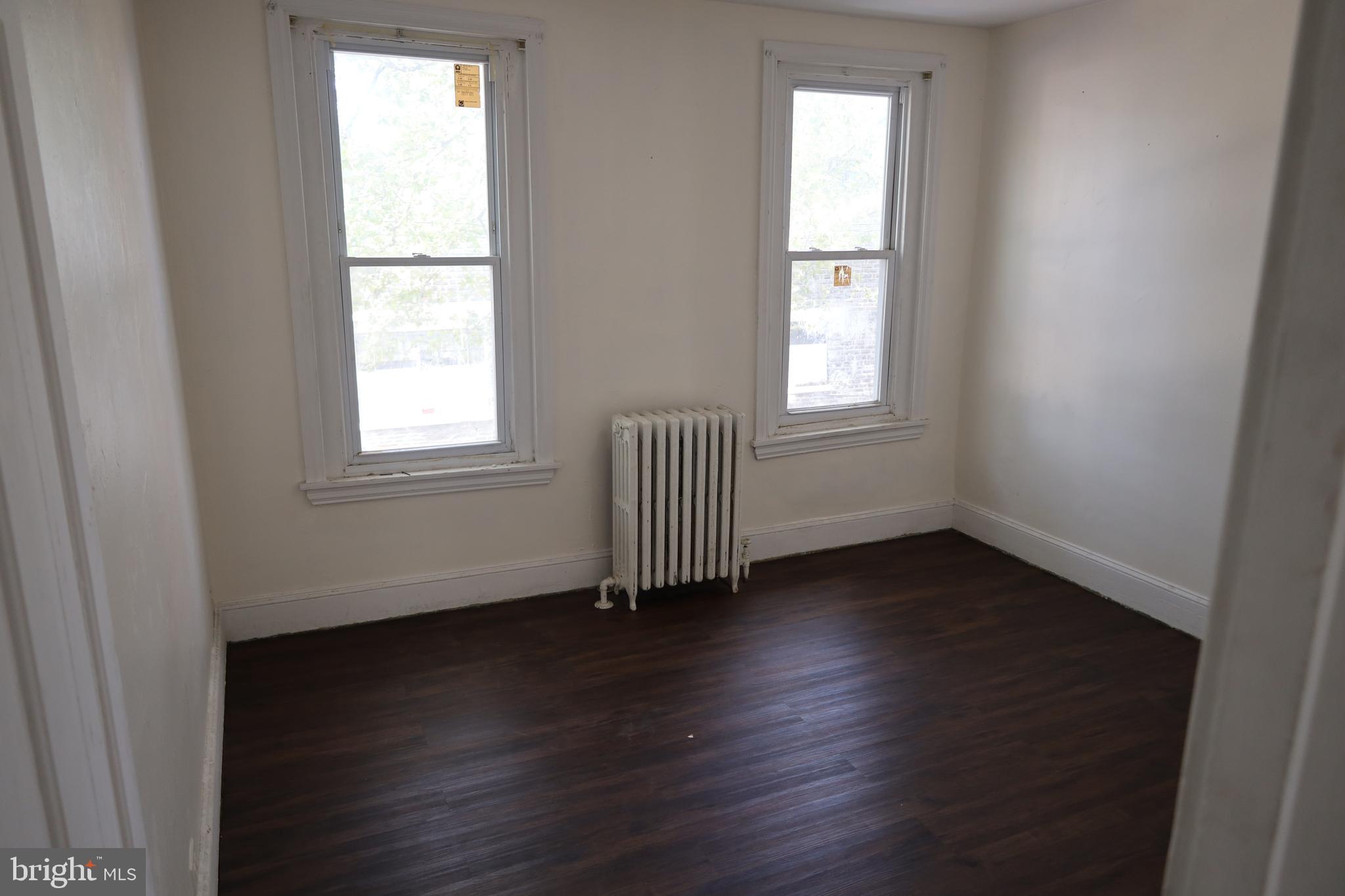 OLNEY (EAST) - Residential