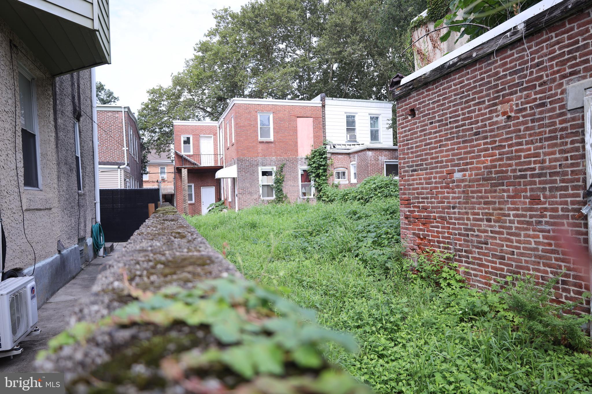 OLNEY (EAST) - Residential