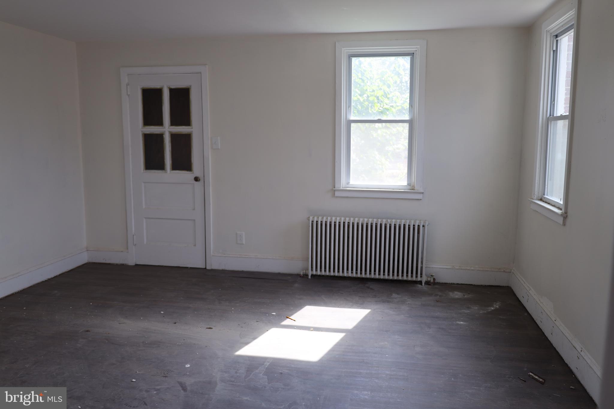 OLNEY (EAST) - Residential