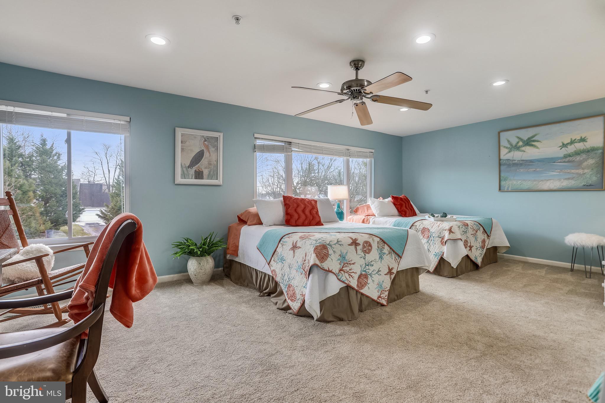 QUEENS LANDING - Residential