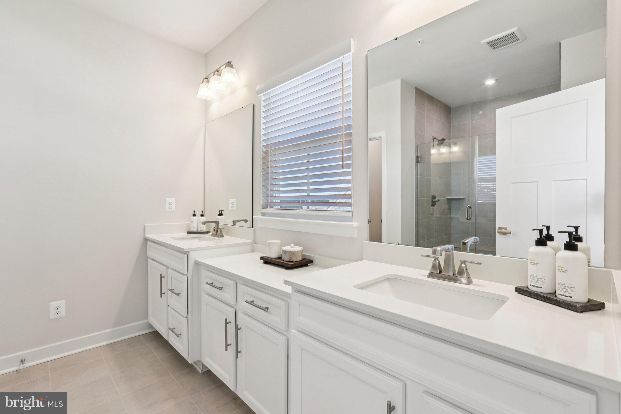 GREENLEIGH AT CROSSROADS - Residential