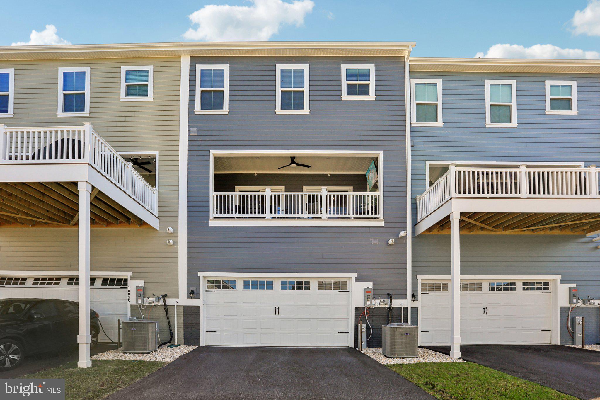 GREENLEIGH AT CROSSROADS - Residential