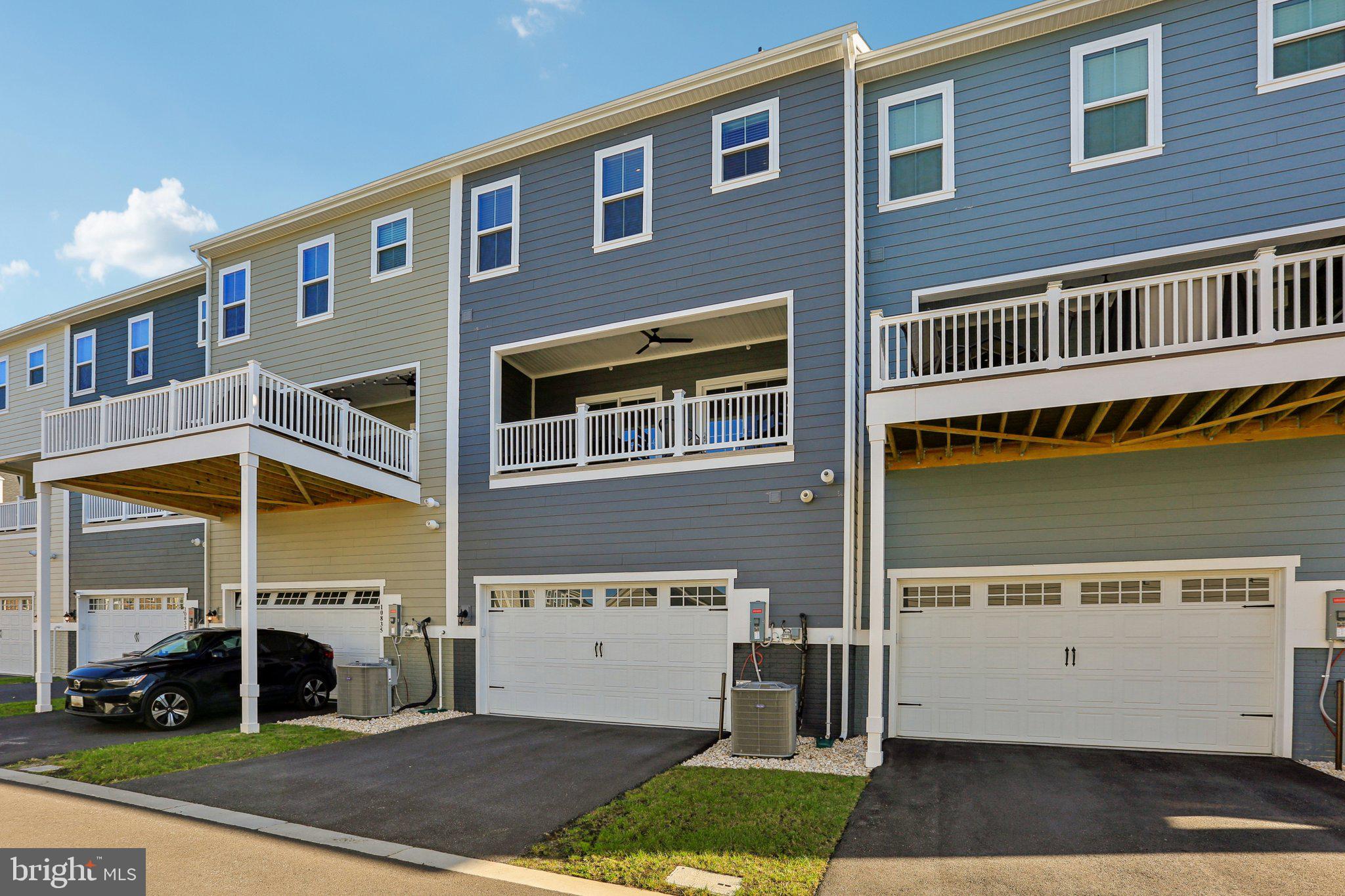 GREENLEIGH AT CROSSROADS - Residential