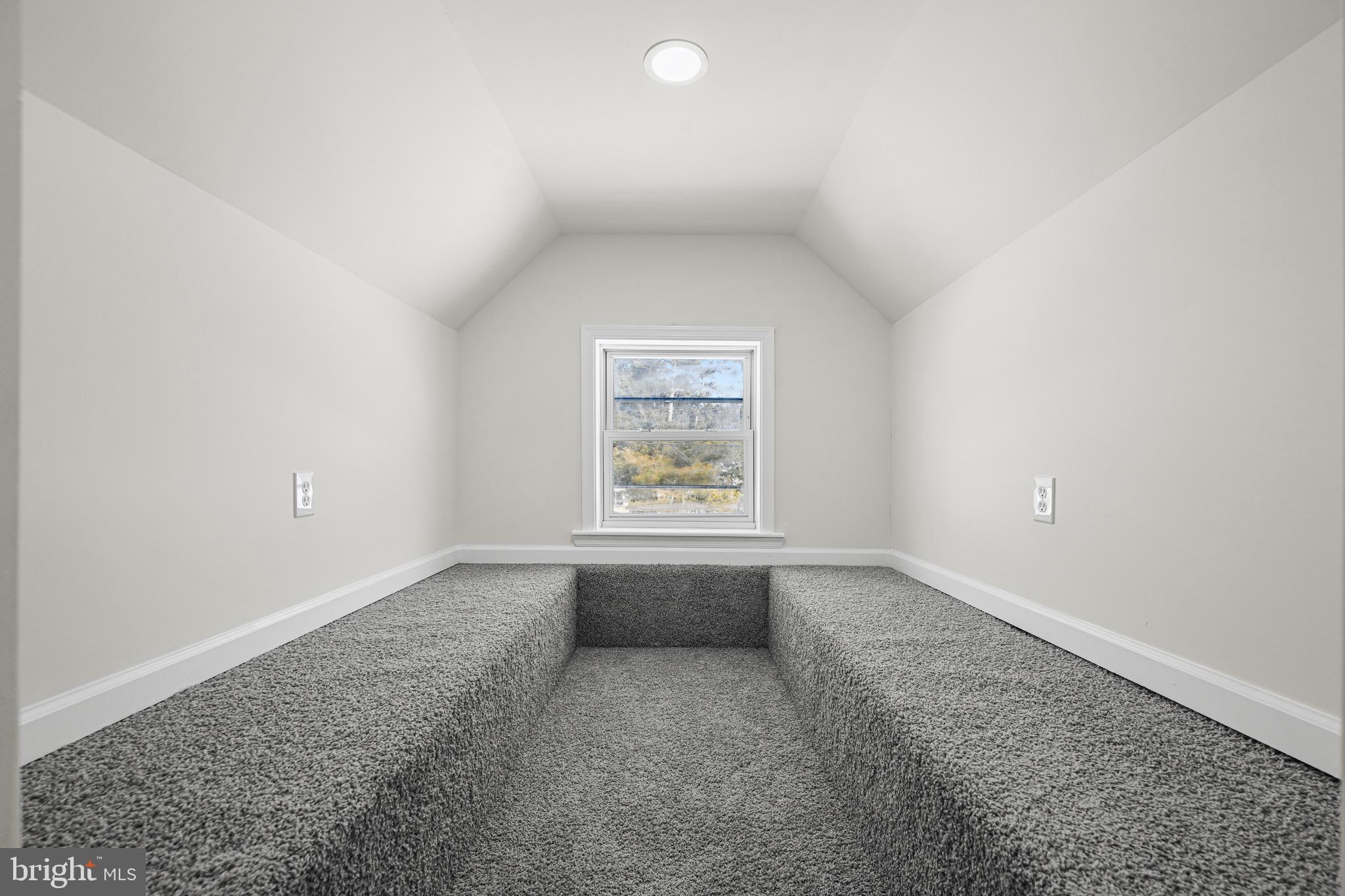 SELBY ON THE BAY - Residential