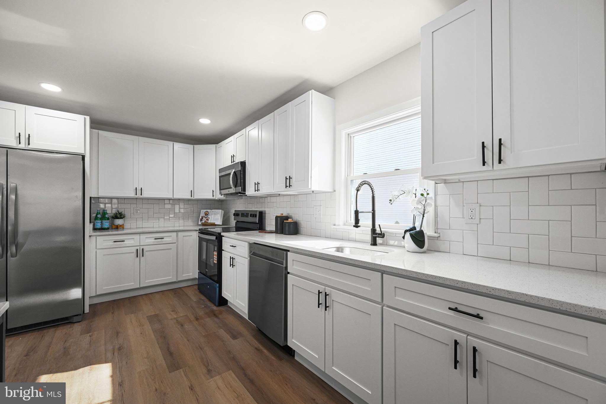 SELBY ON THE BAY - Residential