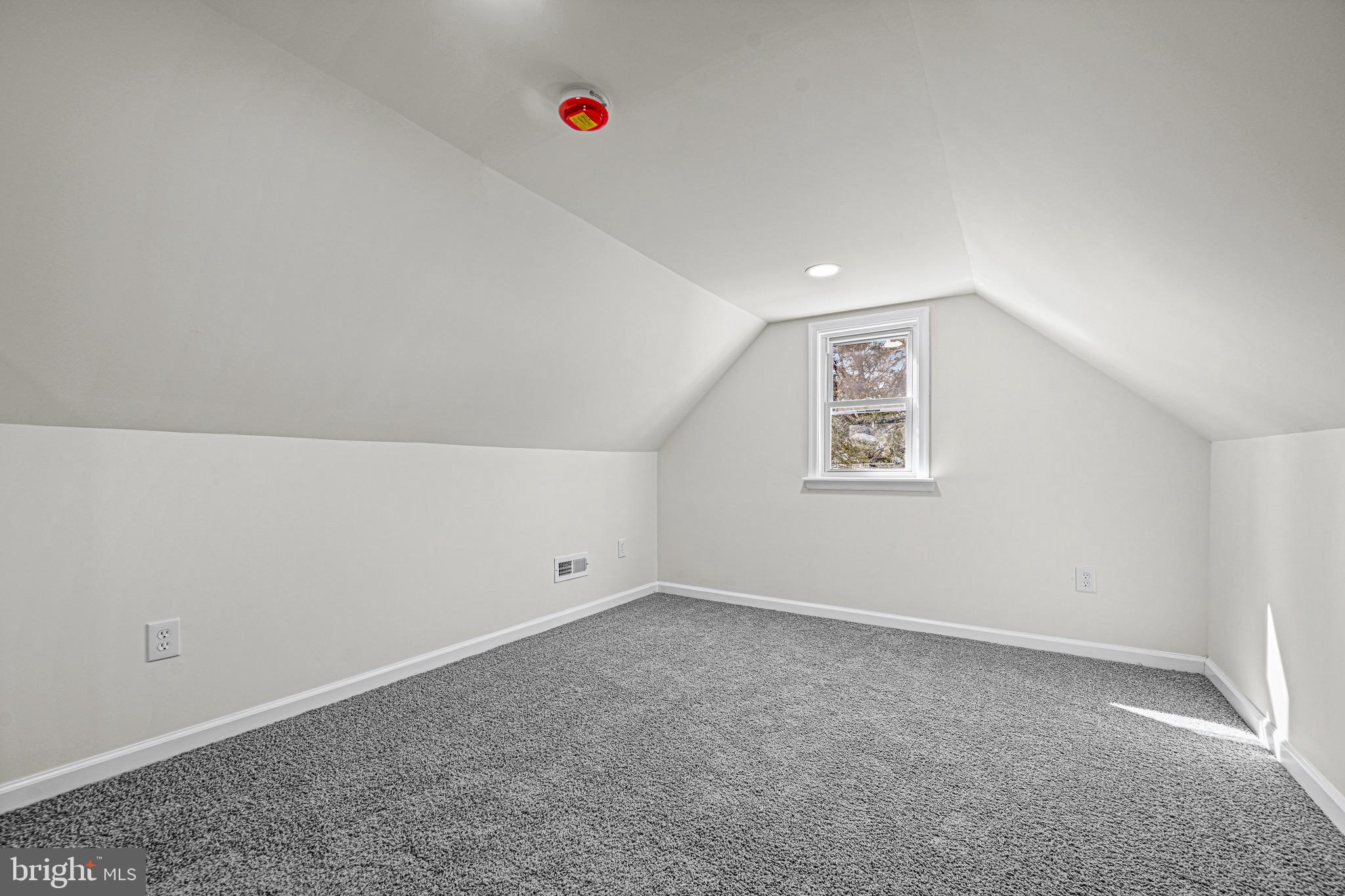 SELBY ON THE BAY - Residential