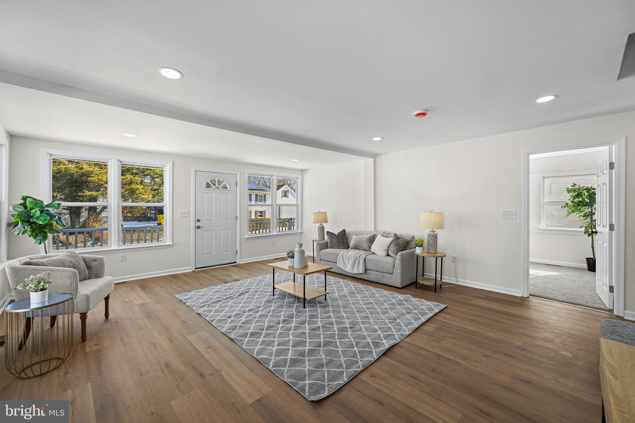 SELBY ON THE BAY - Residential