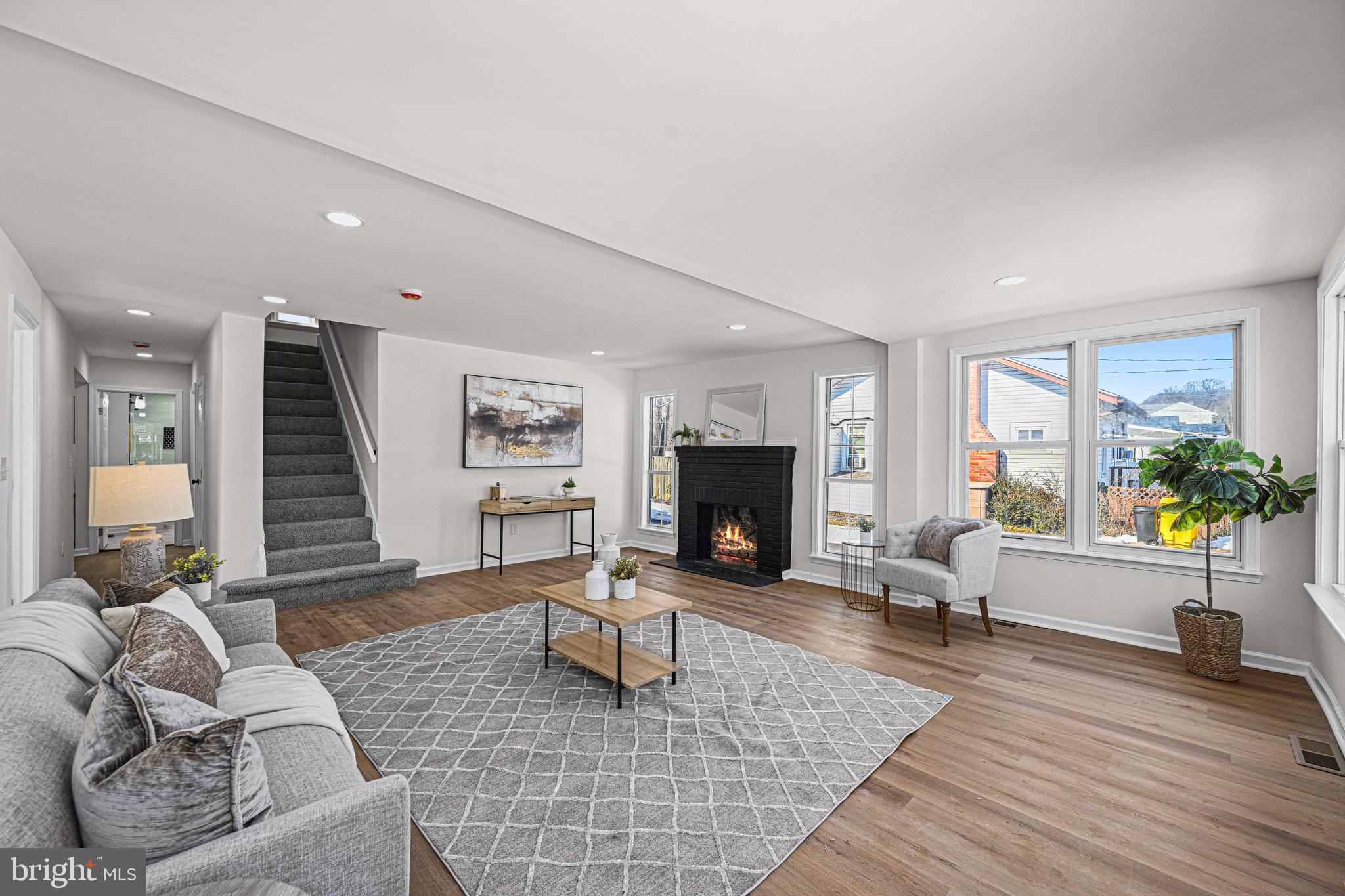 SELBY ON THE BAY - Residential