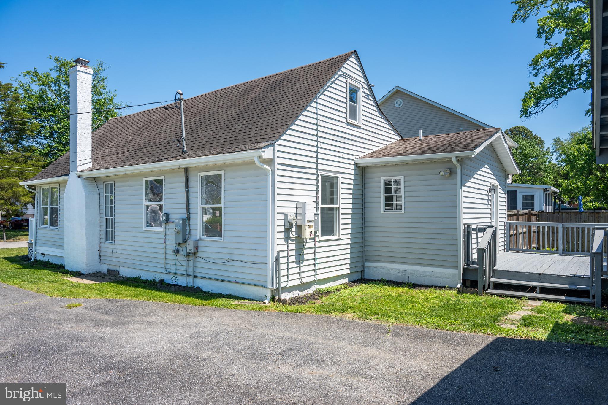 SELBY ON THE BAY - Residential