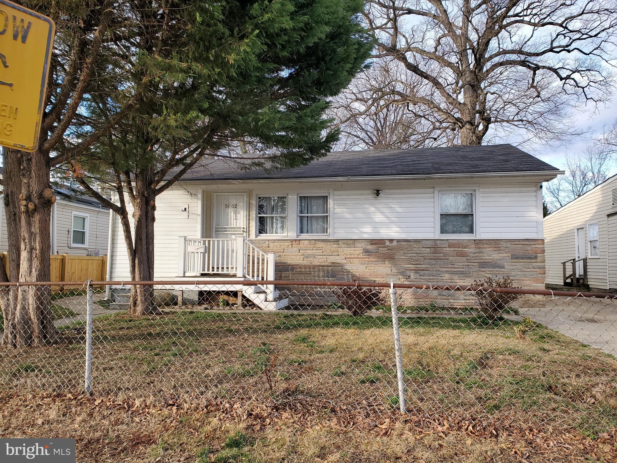 MEALOS OAKS - Residential