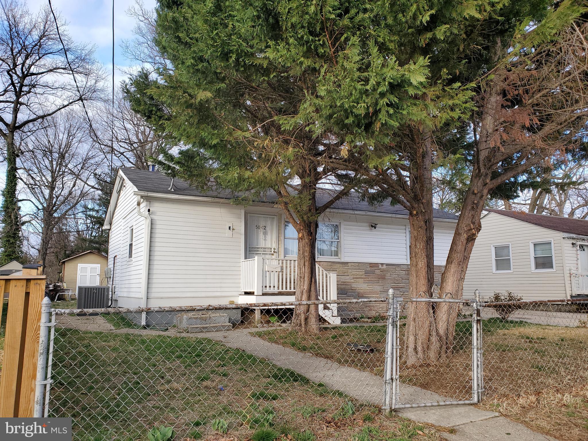 MEALOS OAKS - Residential