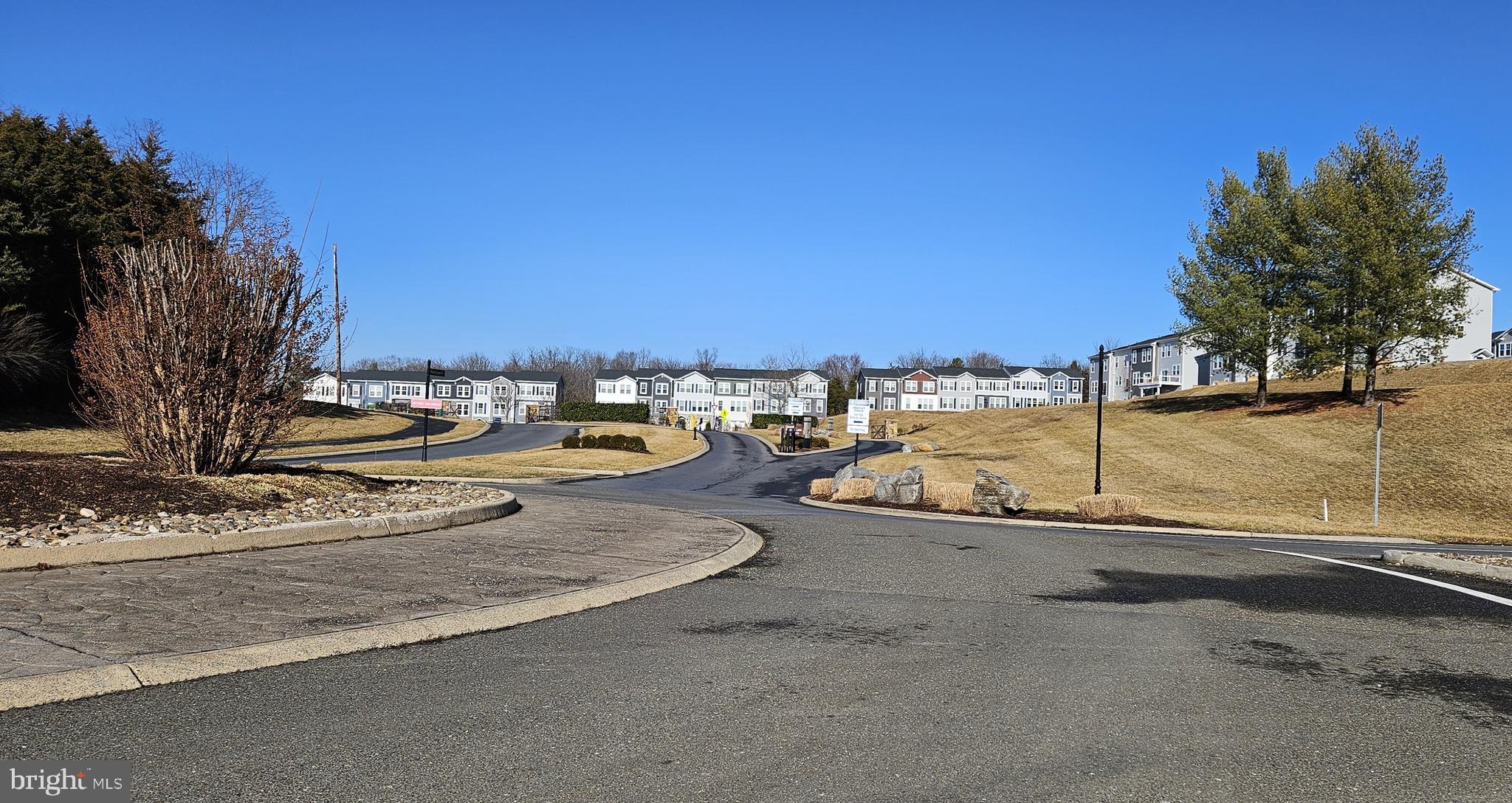 LAKE FREDERICK - Residential Lease