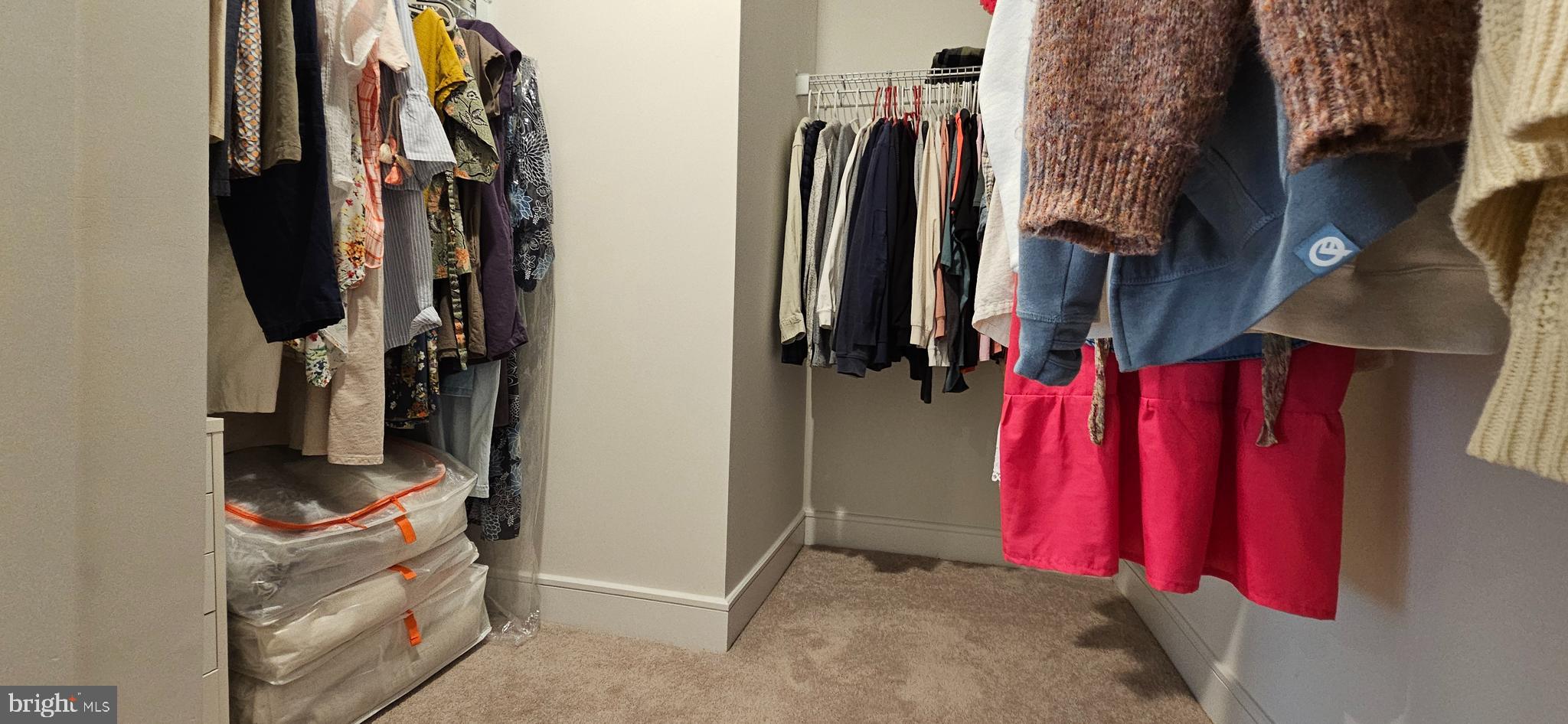 LAKE FREDERICK - Residential Lease