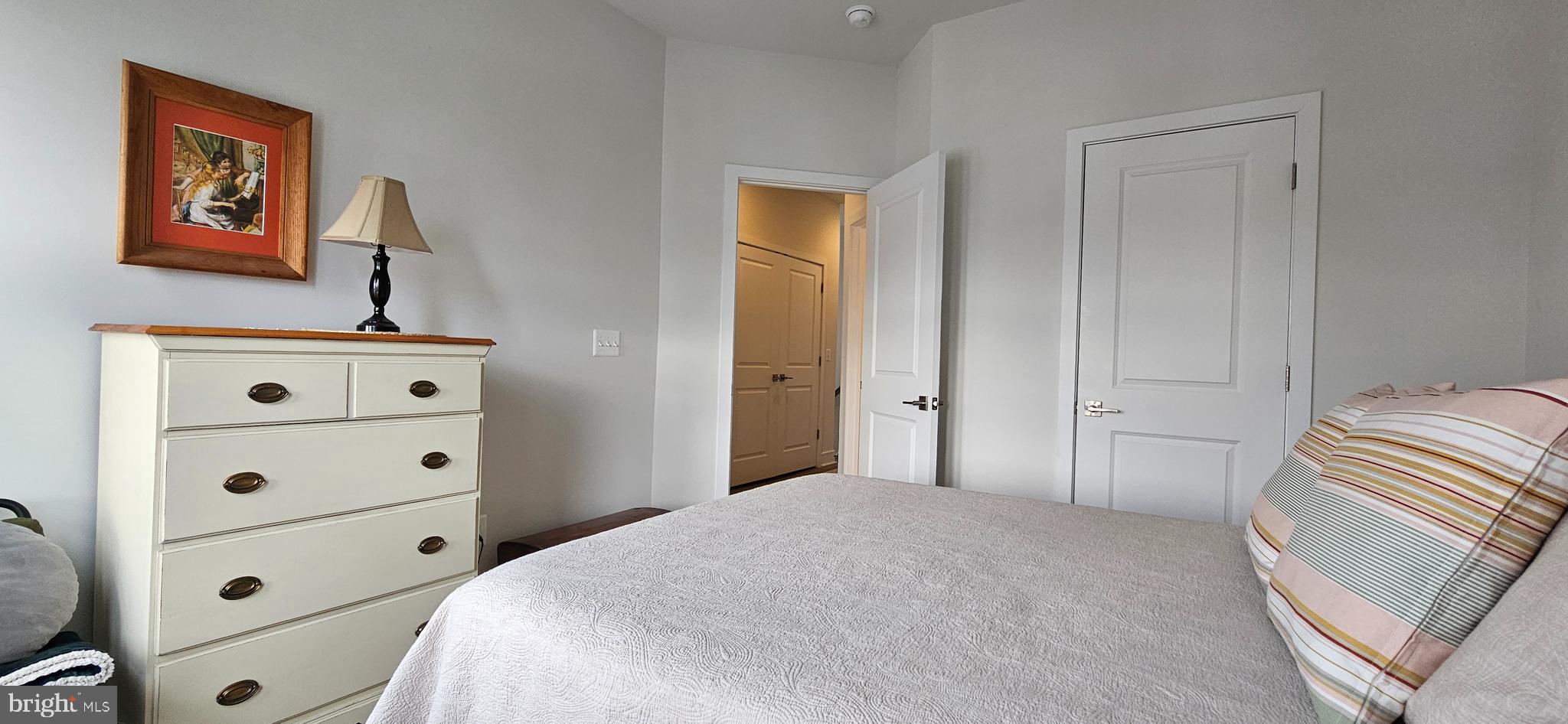 LAKE FREDERICK - Residential Lease