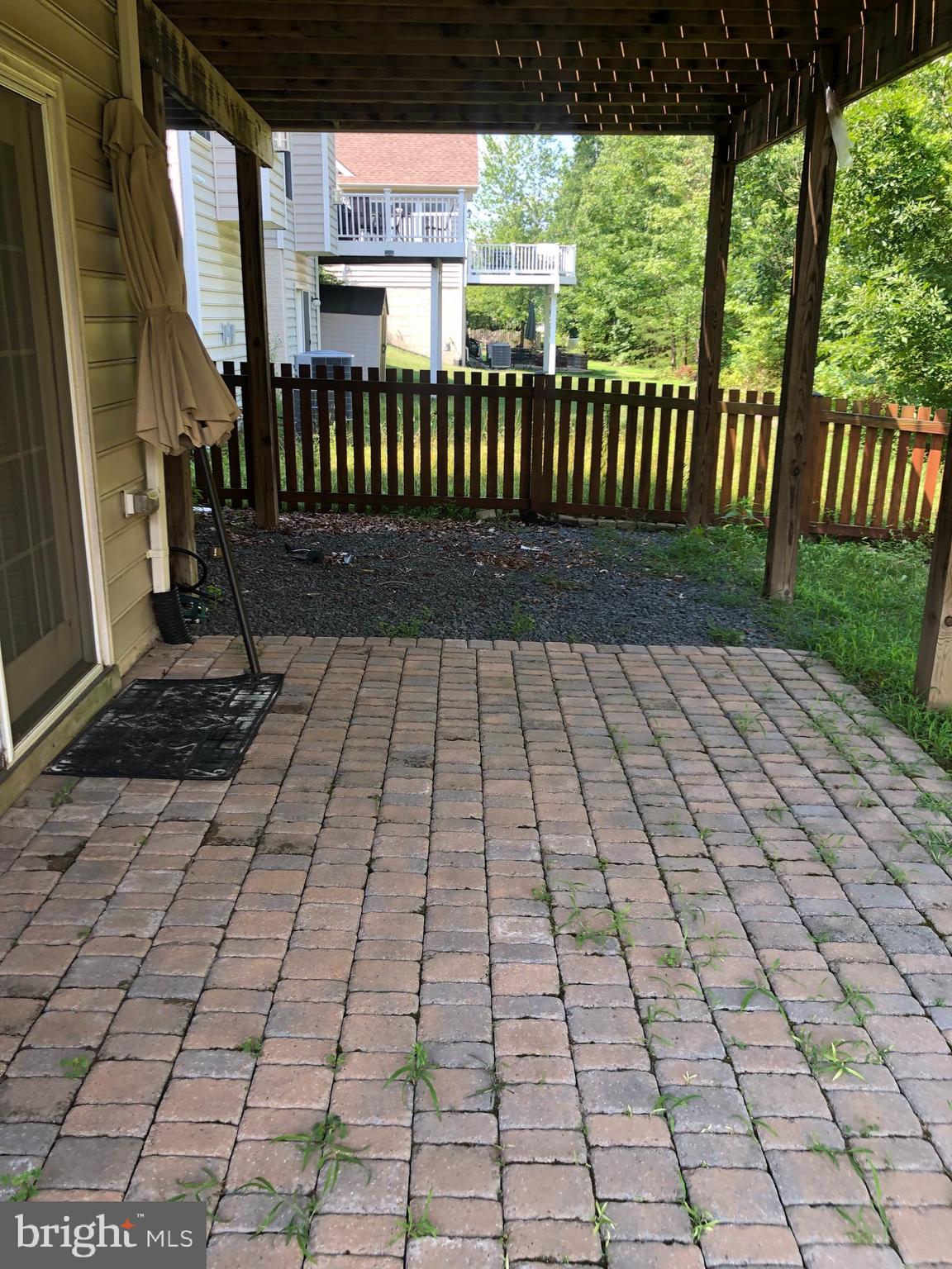 SOUTH RIDING - Residential Lease