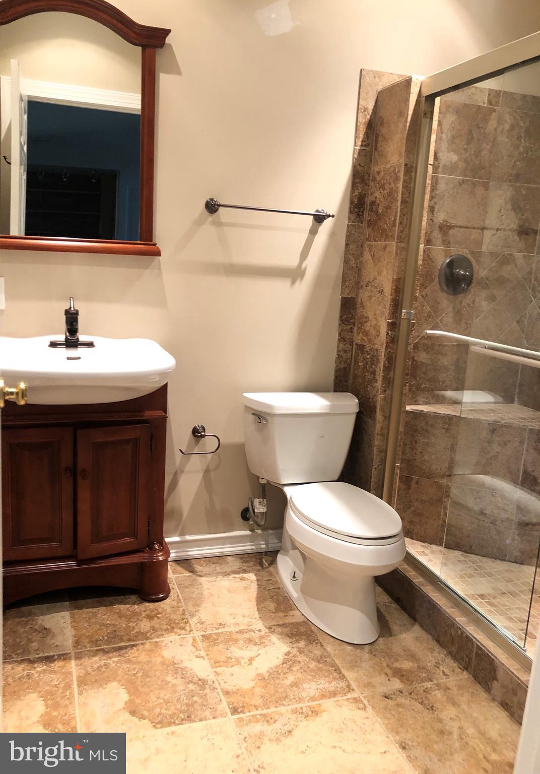 SOUTH RIDING - Residential Lease