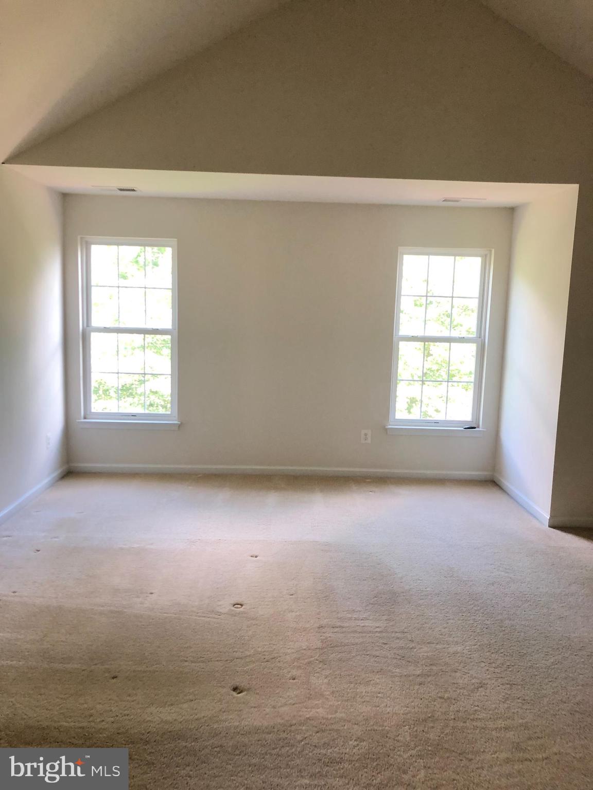 SOUTH RIDING - Residential Lease