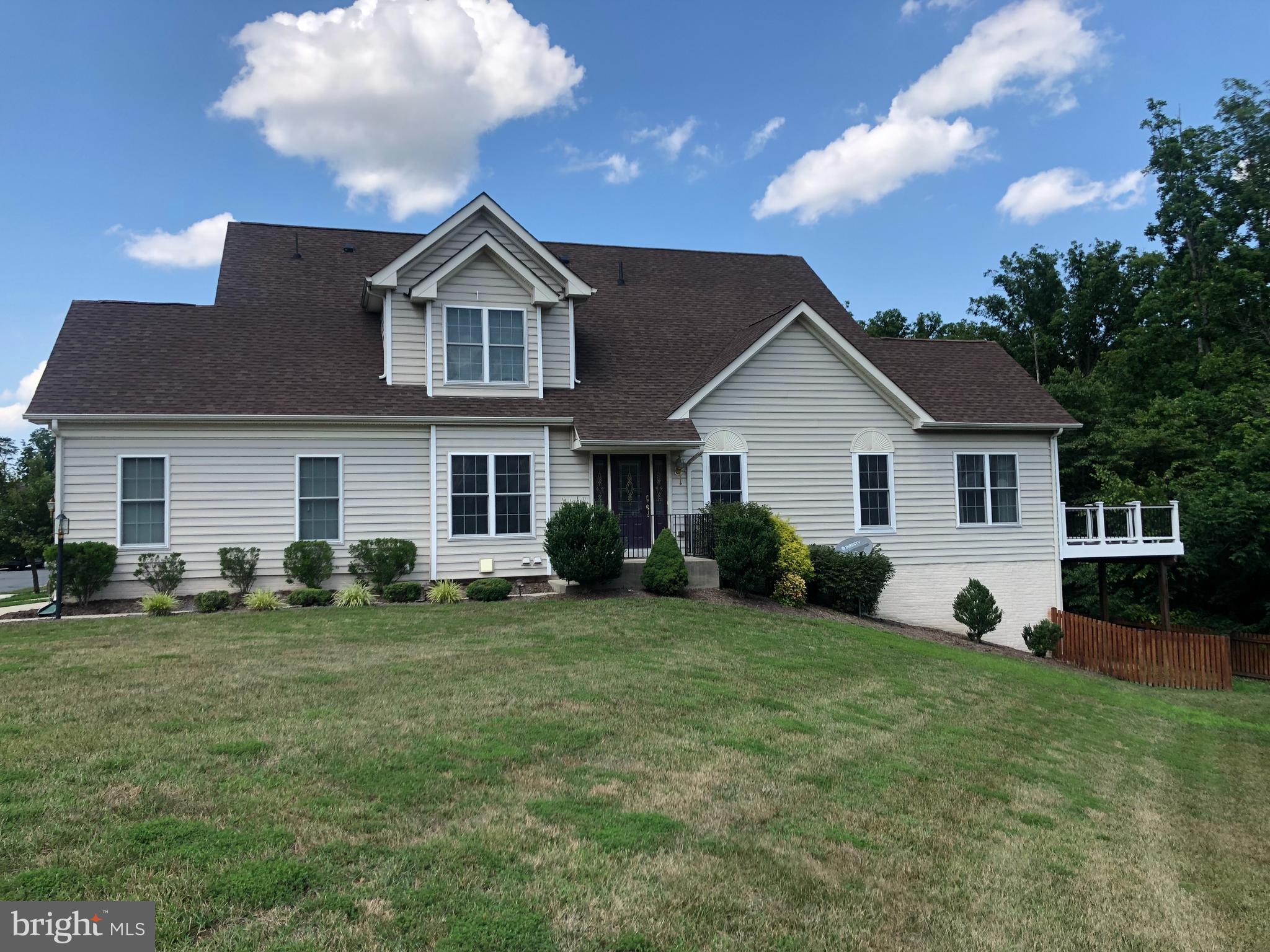 SOUTH RIDING - Residential Lease