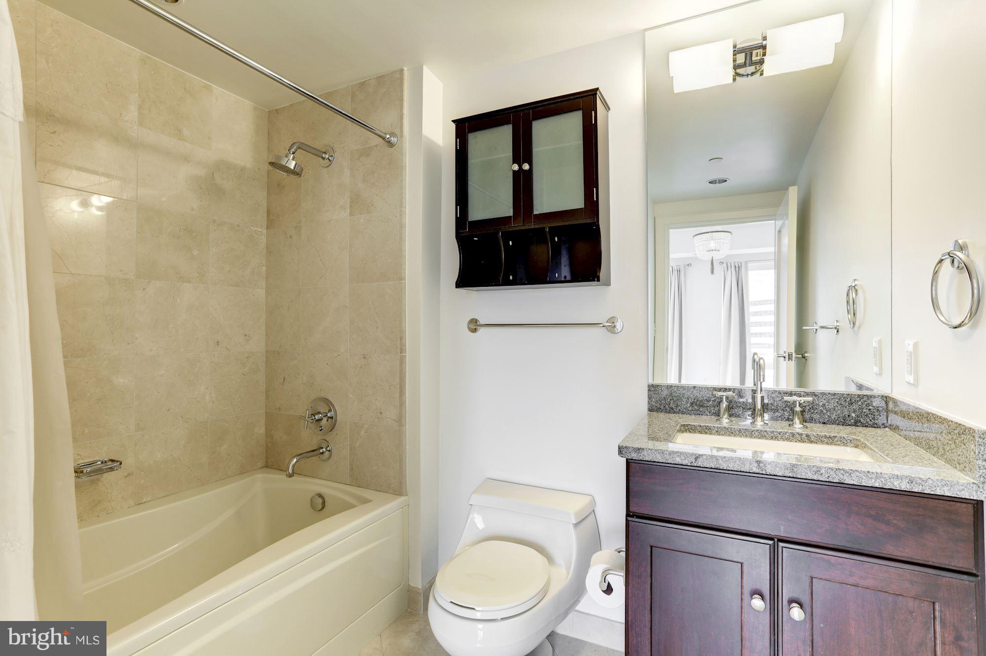 THE WATERVIEW - Residential Lease