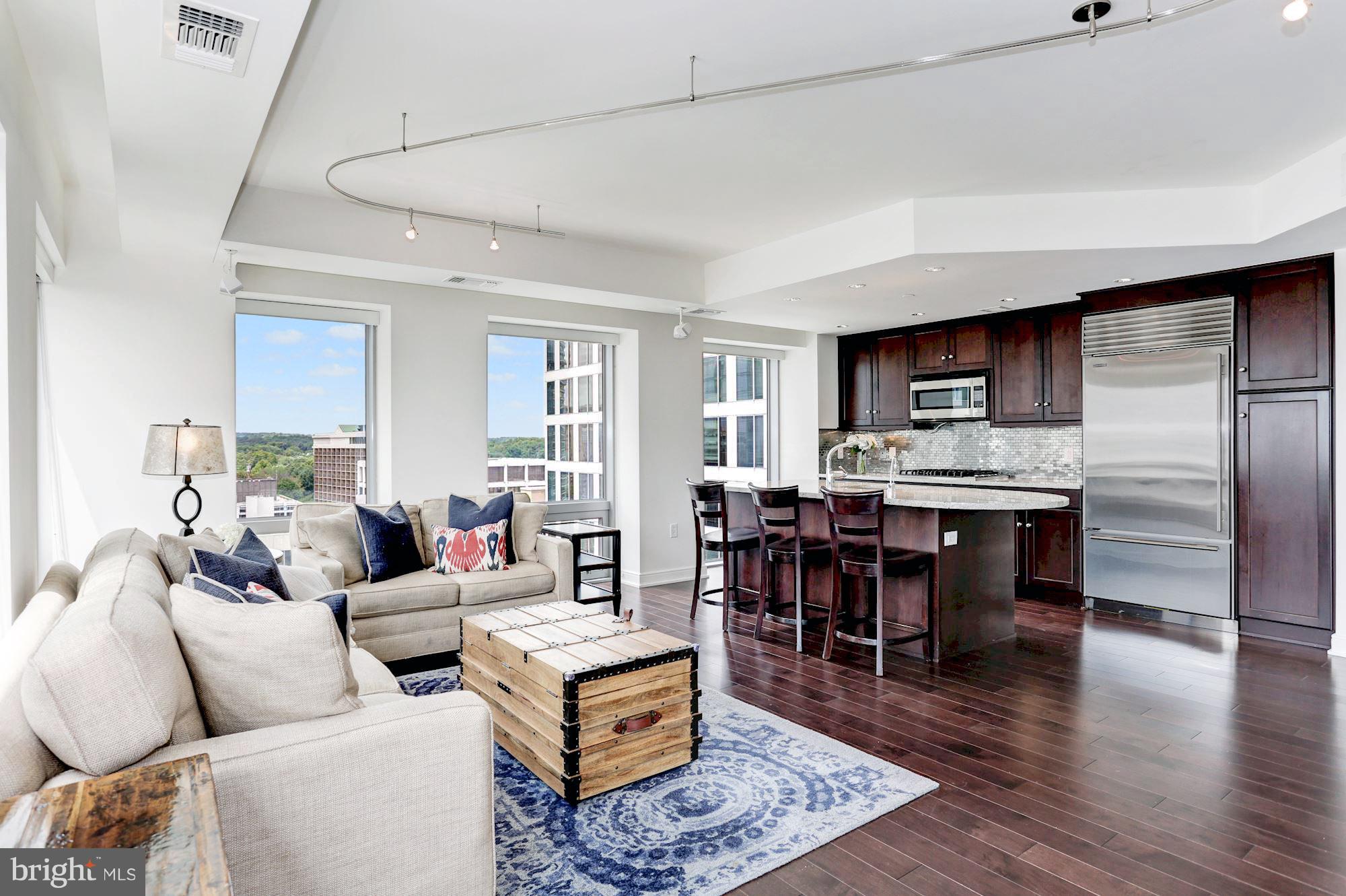 THE WATERVIEW - Residential Lease