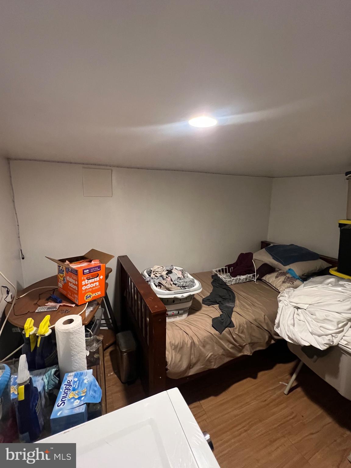 LAWNCREST - Residential