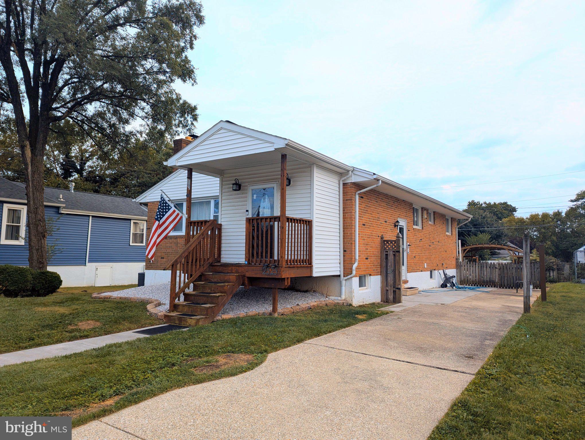 2525 WENDOVER ROAD