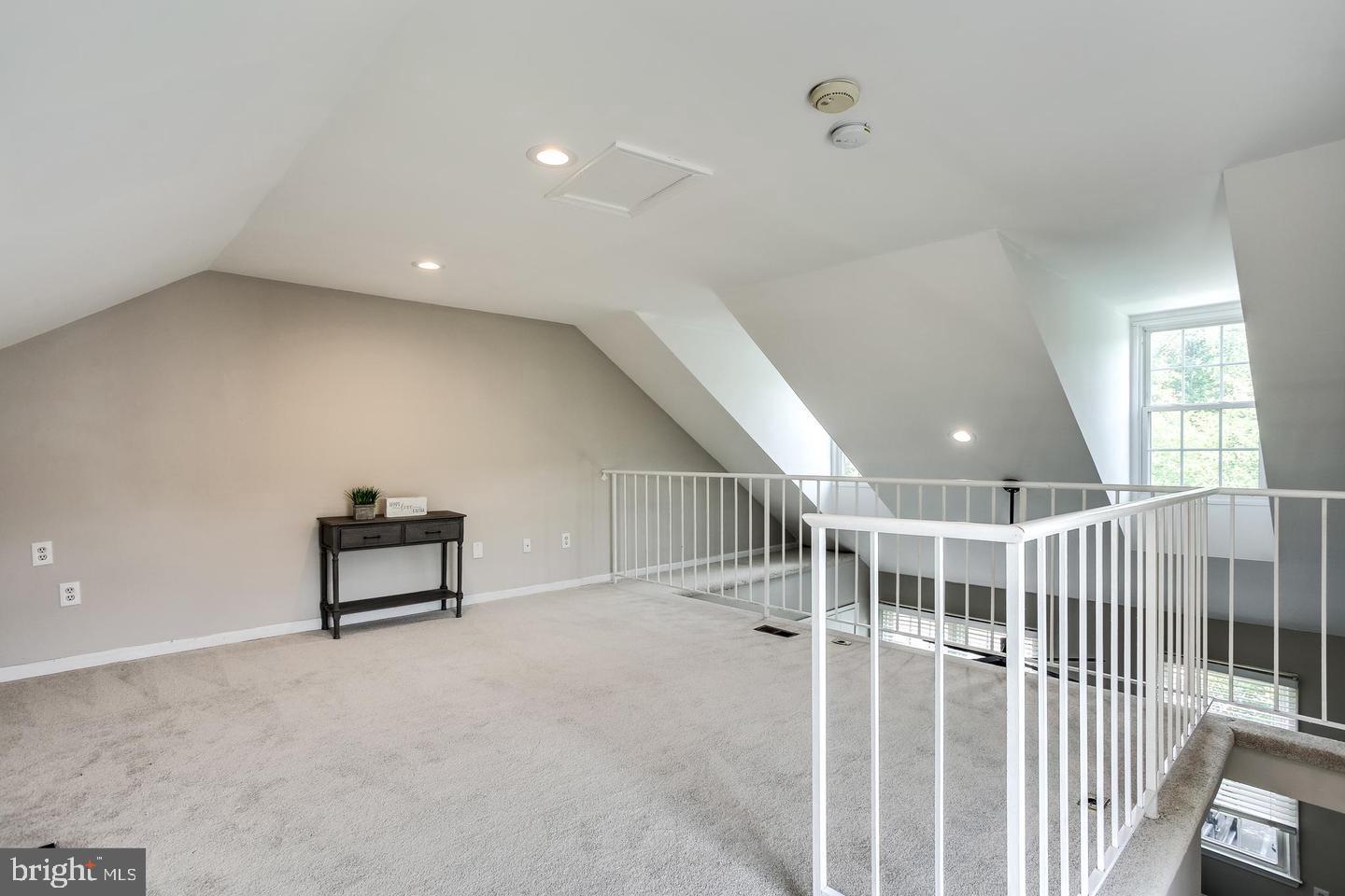 ASPENWOOD - Residential Lease