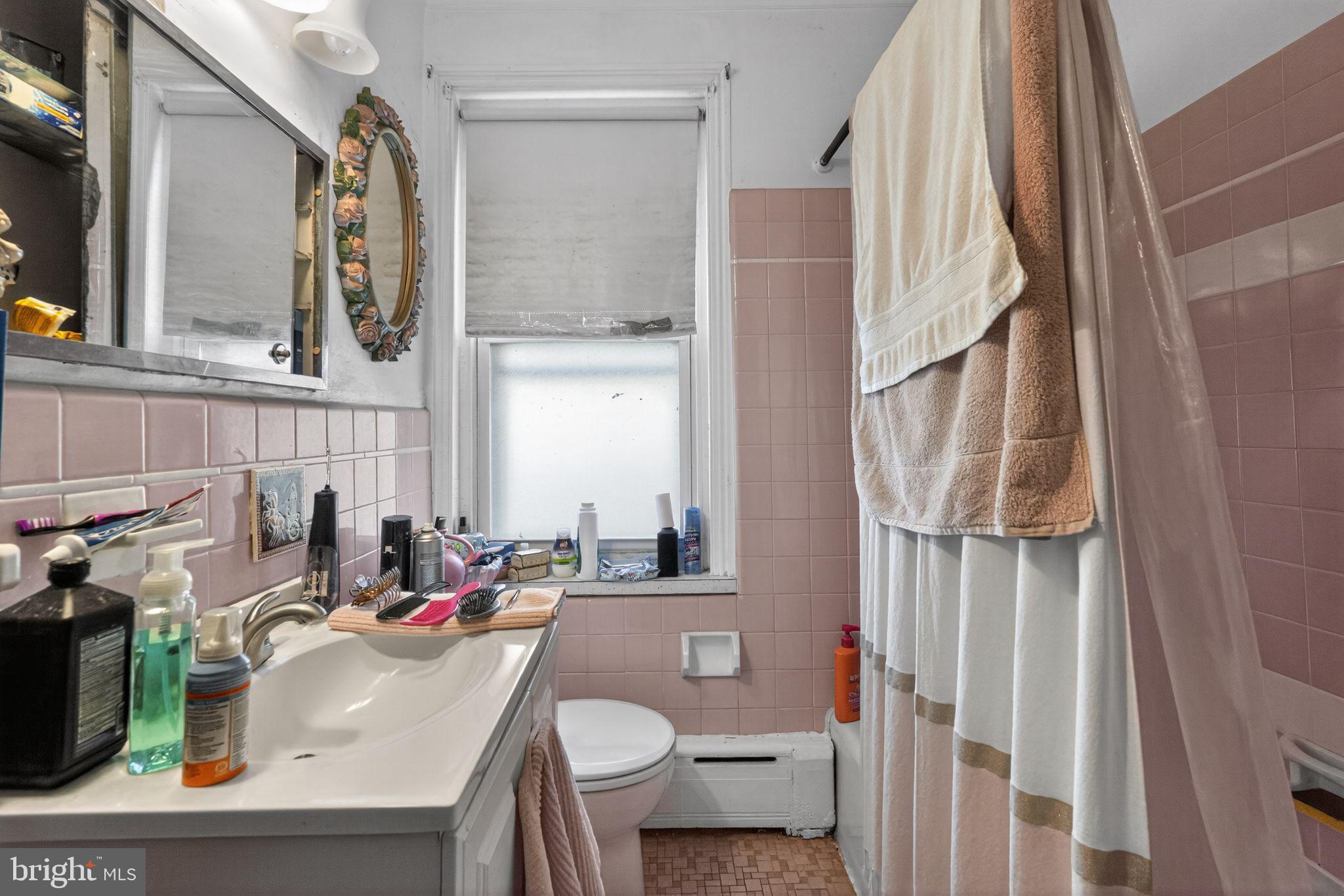 FRANKFORD - Residential