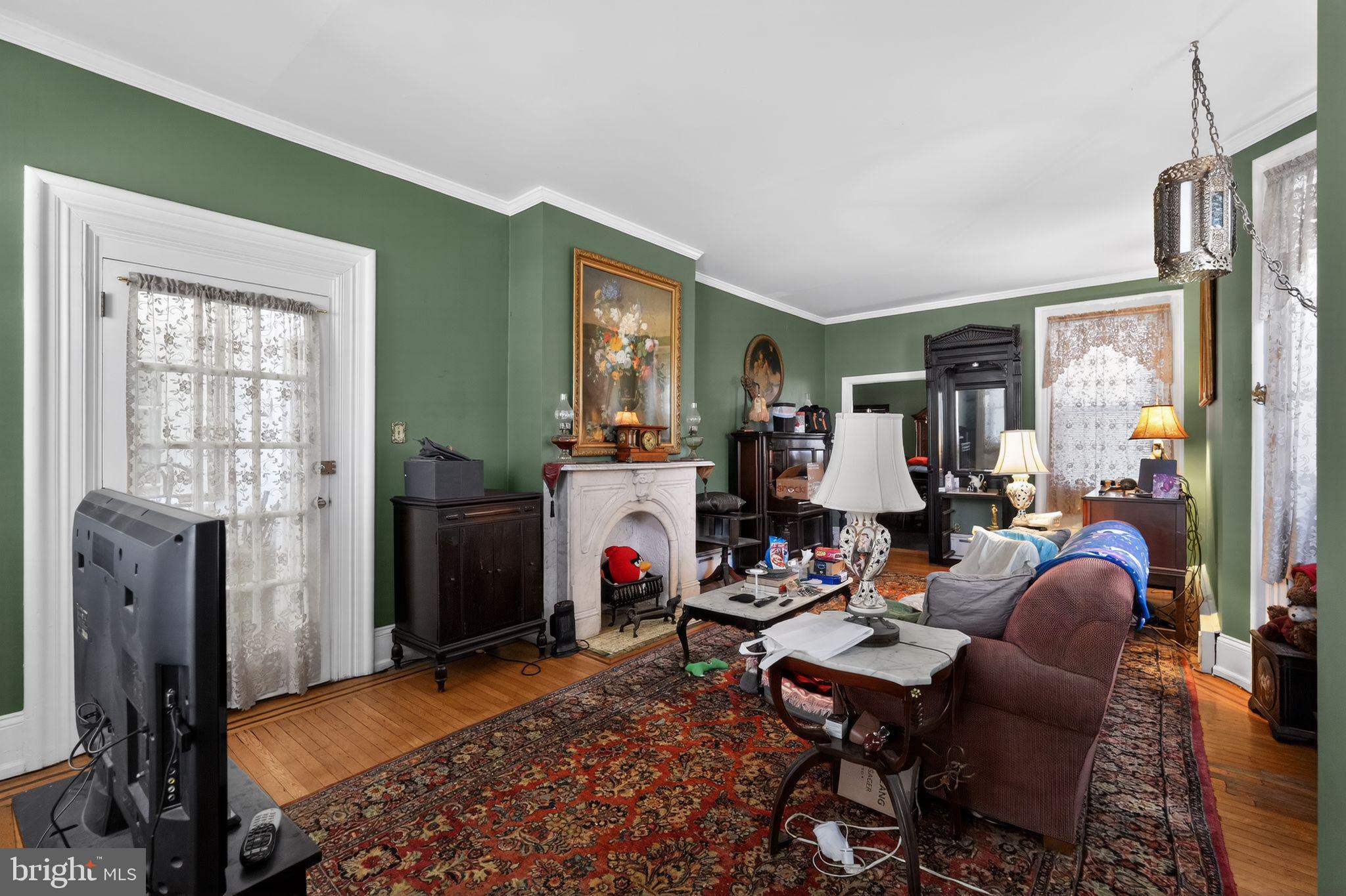 FRANKFORD - Residential