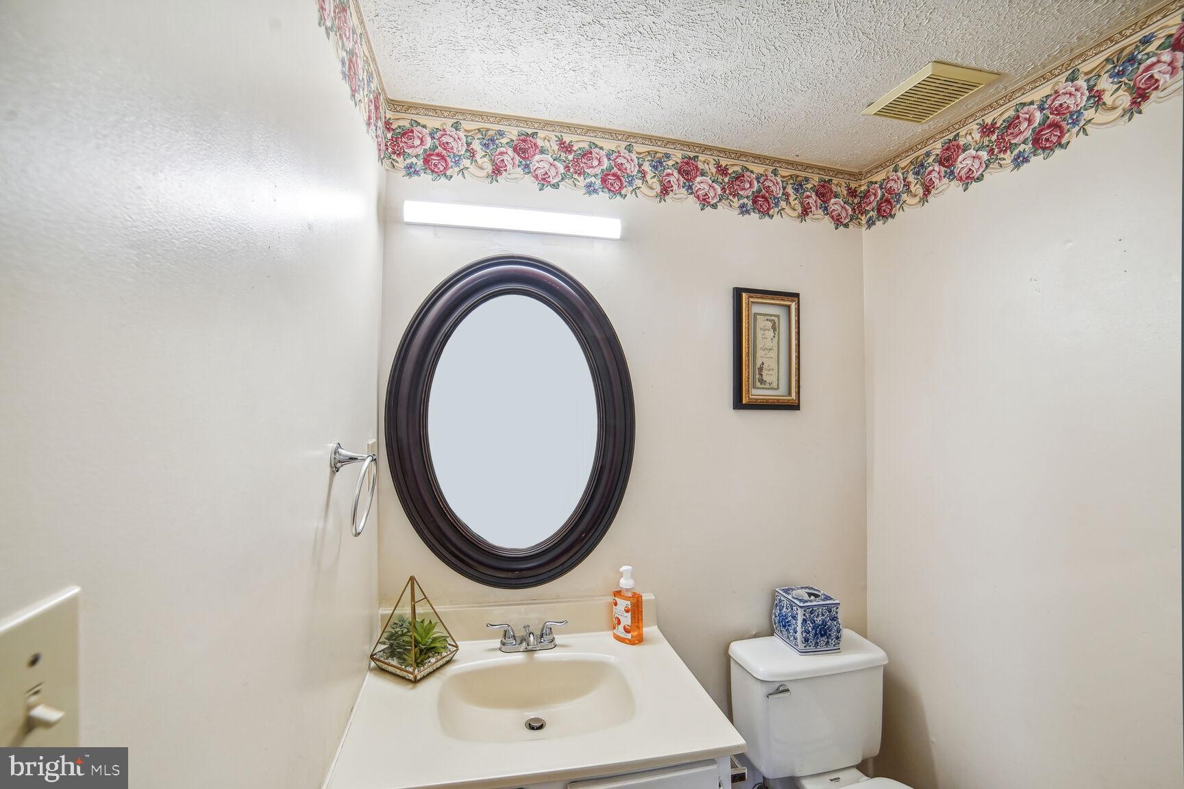 OAK SPRINGS - Residential