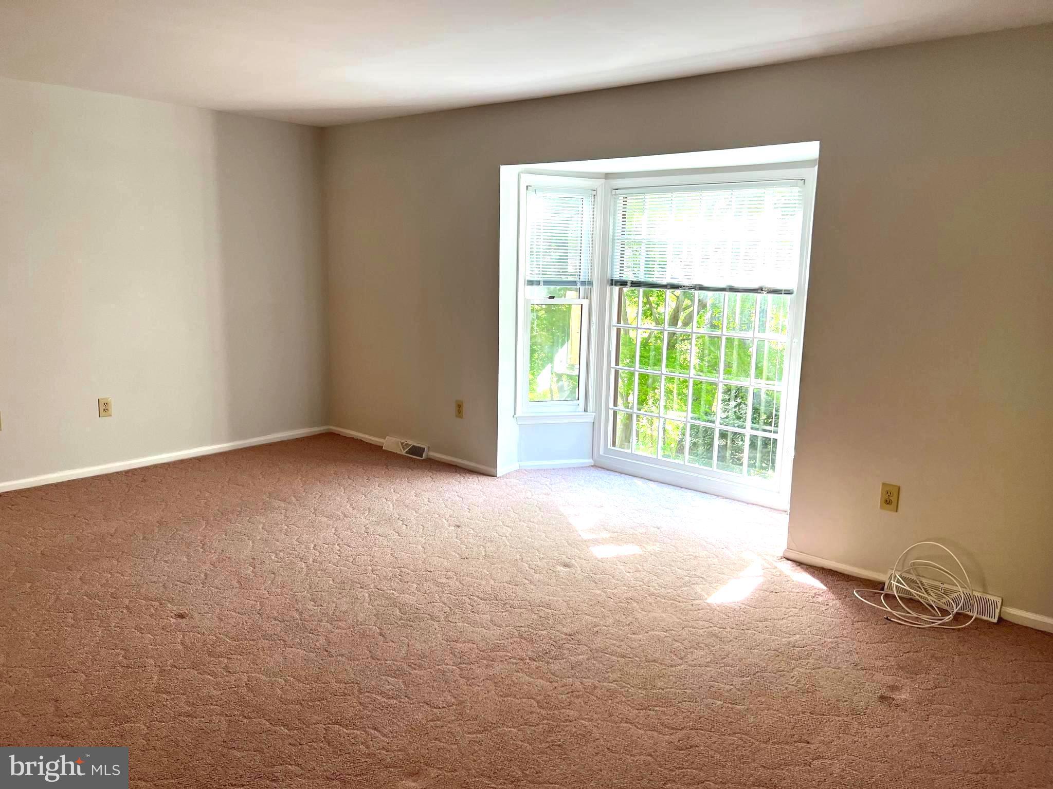 OAKMONT - Residential