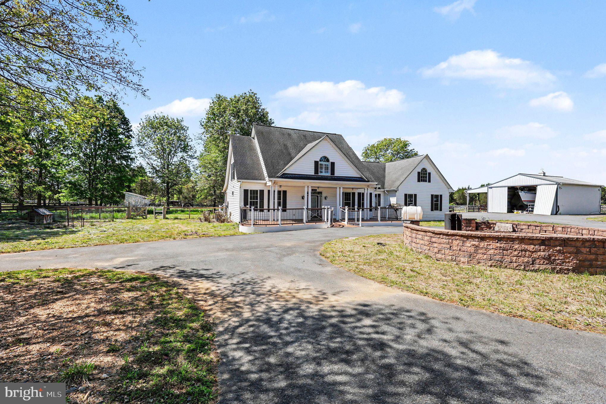 13335 HERSHEY DRIVE