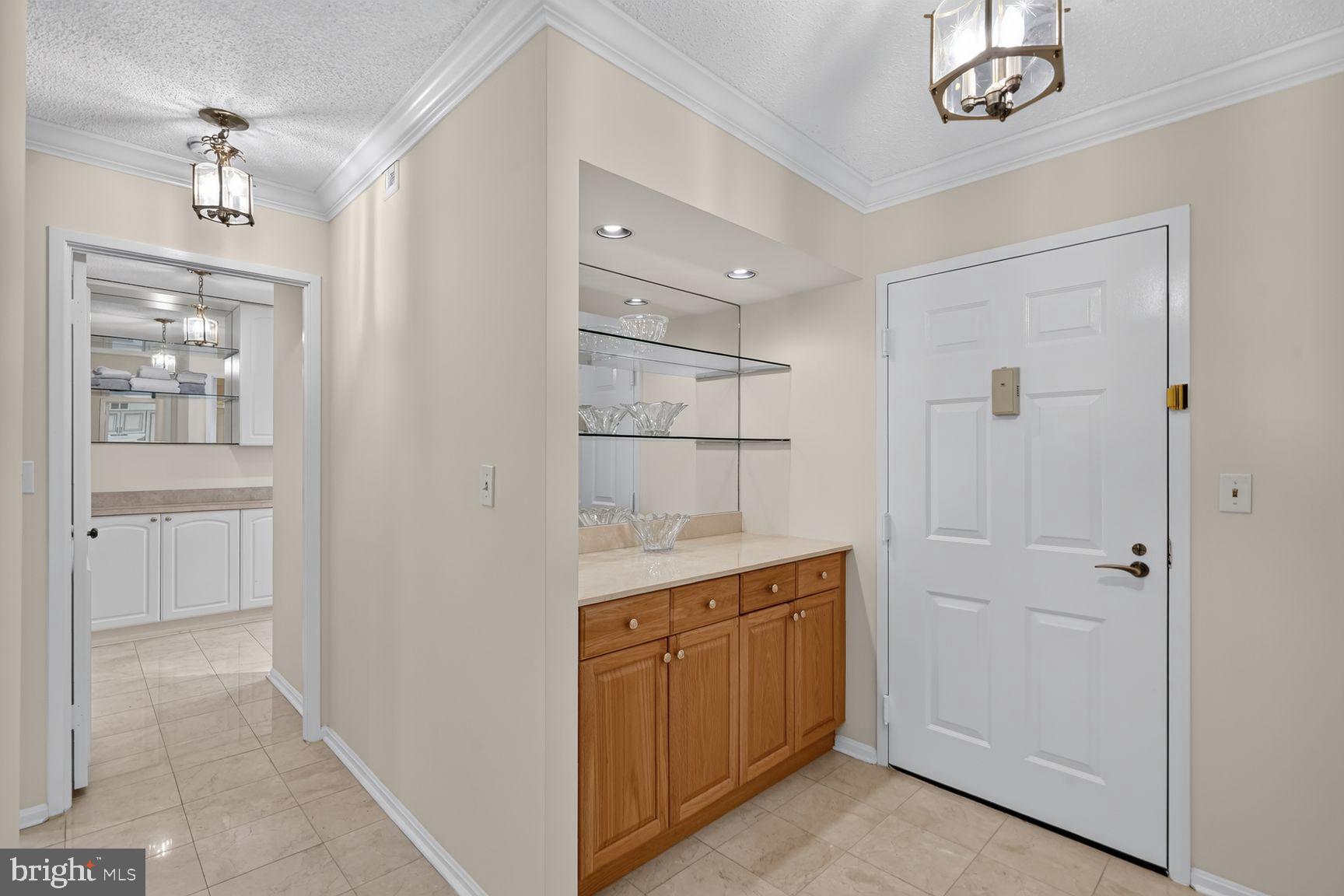 5903 MOUNT EAGLE DRIVE 204