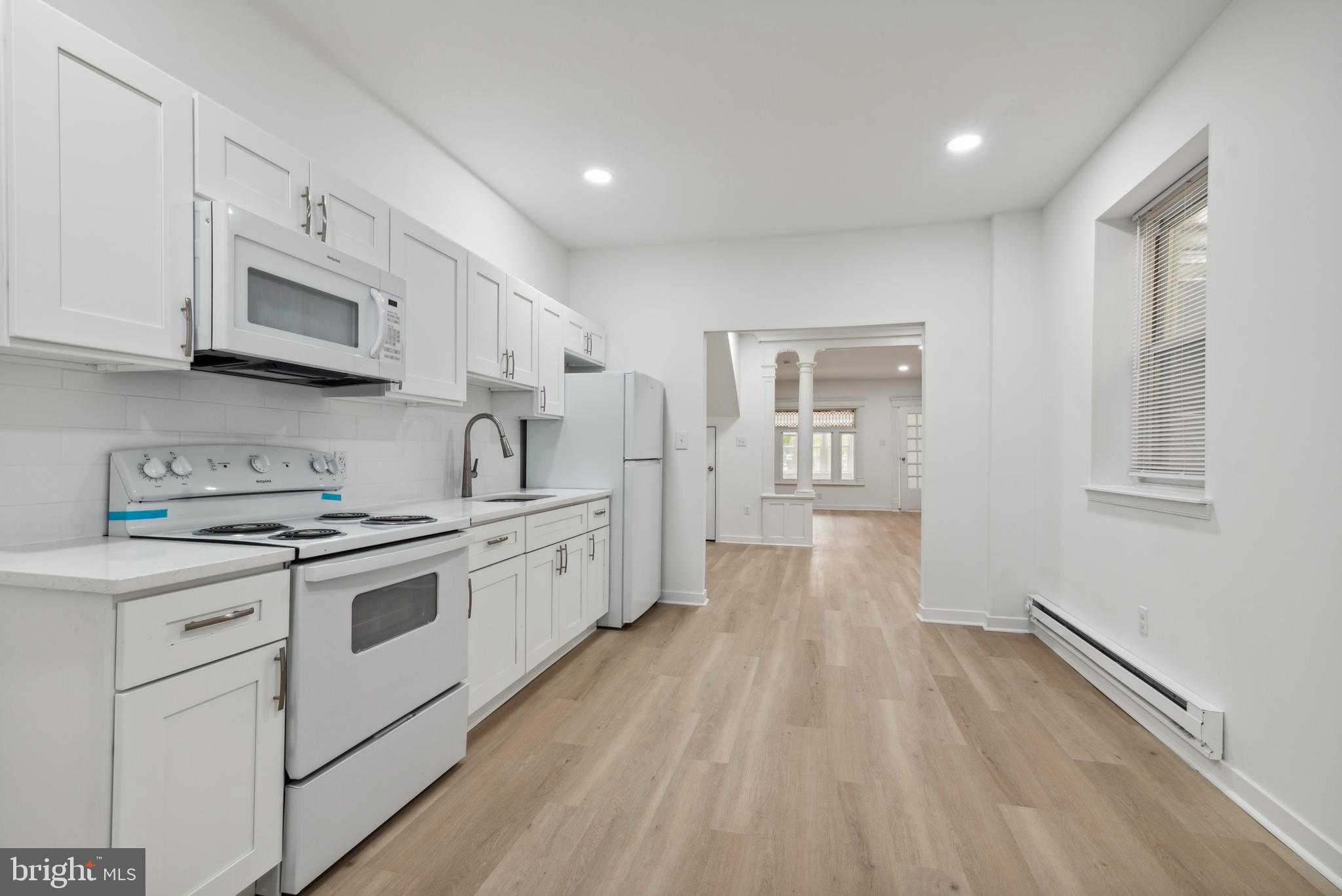 5803 W THOMPSON STREET