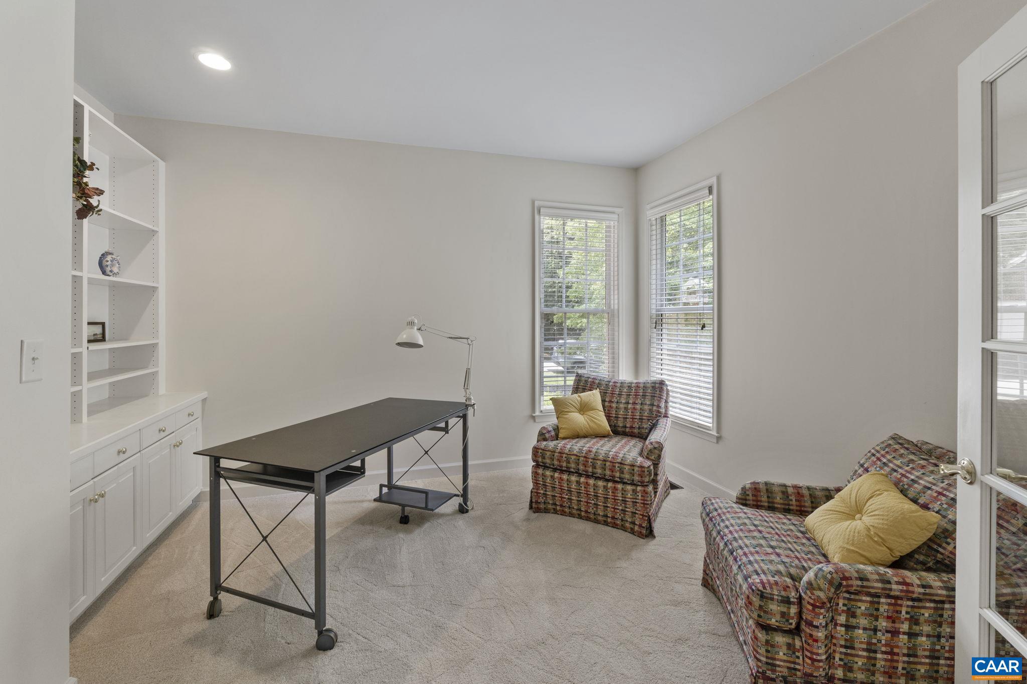 DUNLORA - Residential