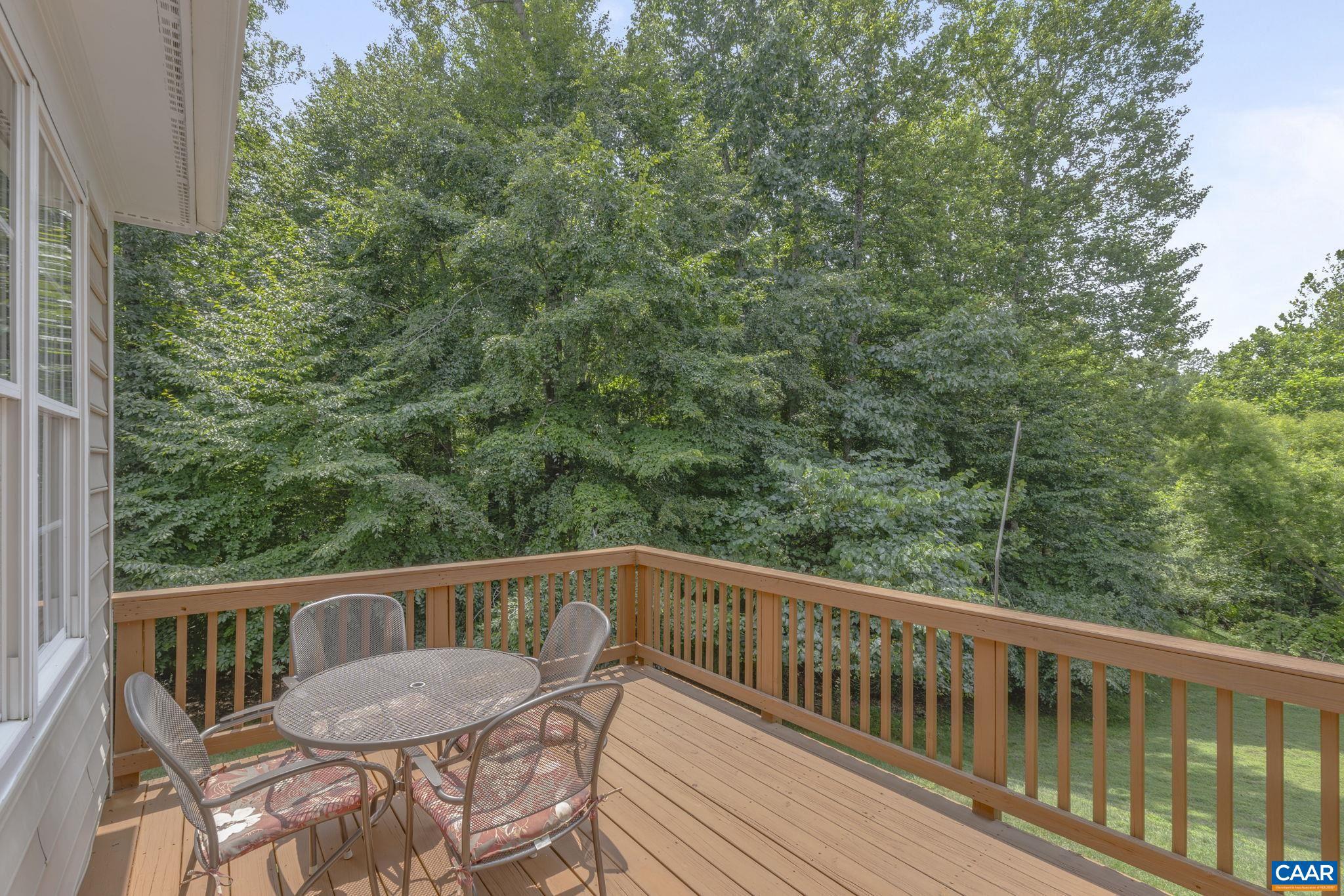 DUNLORA - Residential