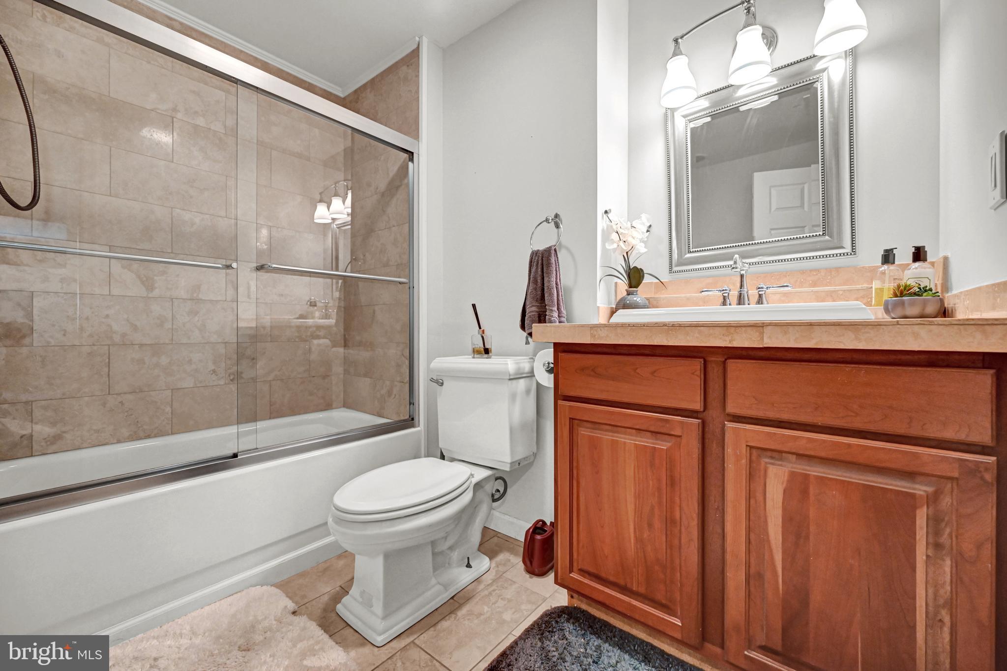 CAMERON MILL - Residential Lease