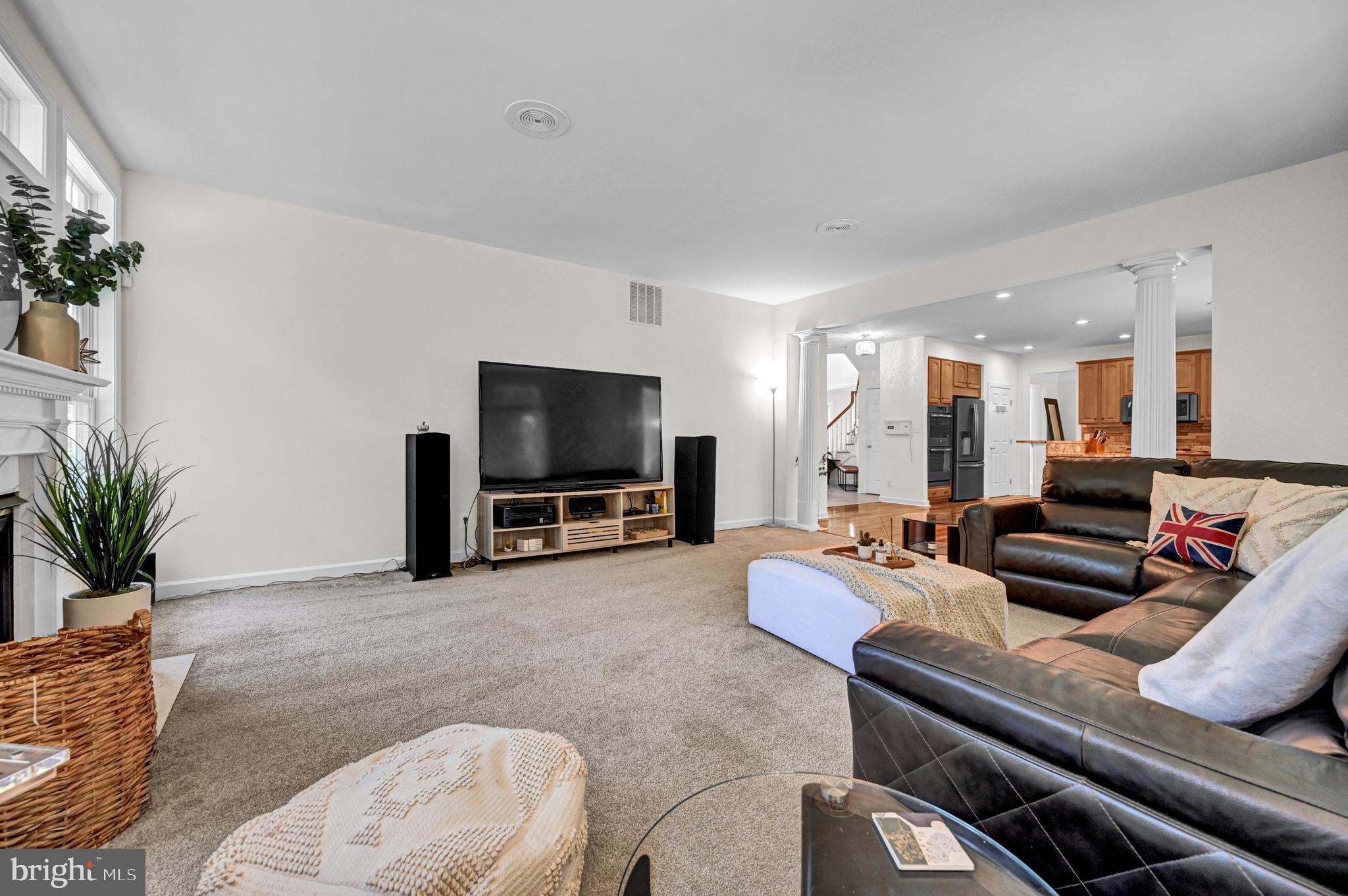 CAMERON MILL - Residential Lease