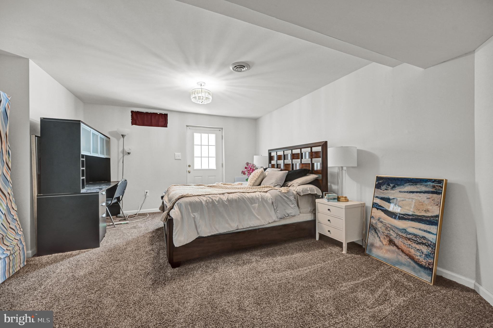 CAMERON MILL - Residential Lease