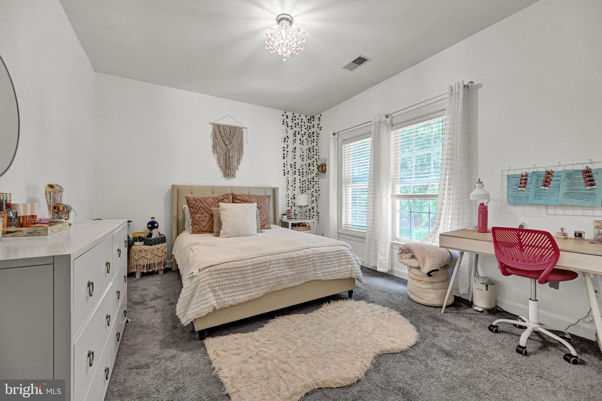 CAMERON MILL - Residential Lease