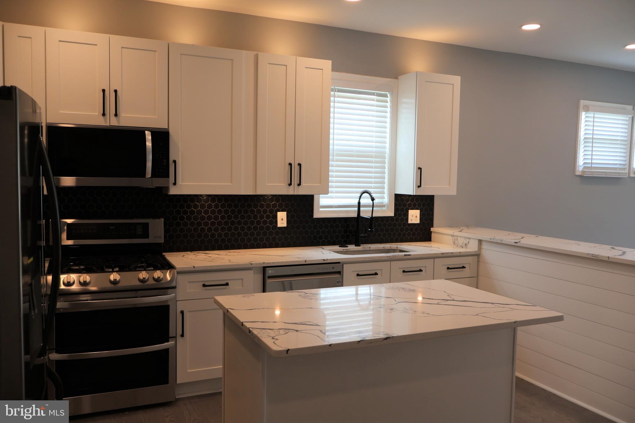 PARKVILLE - Residential