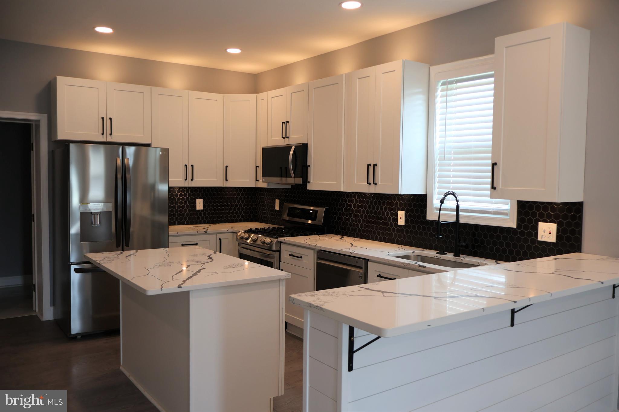 PARKVILLE - Residential