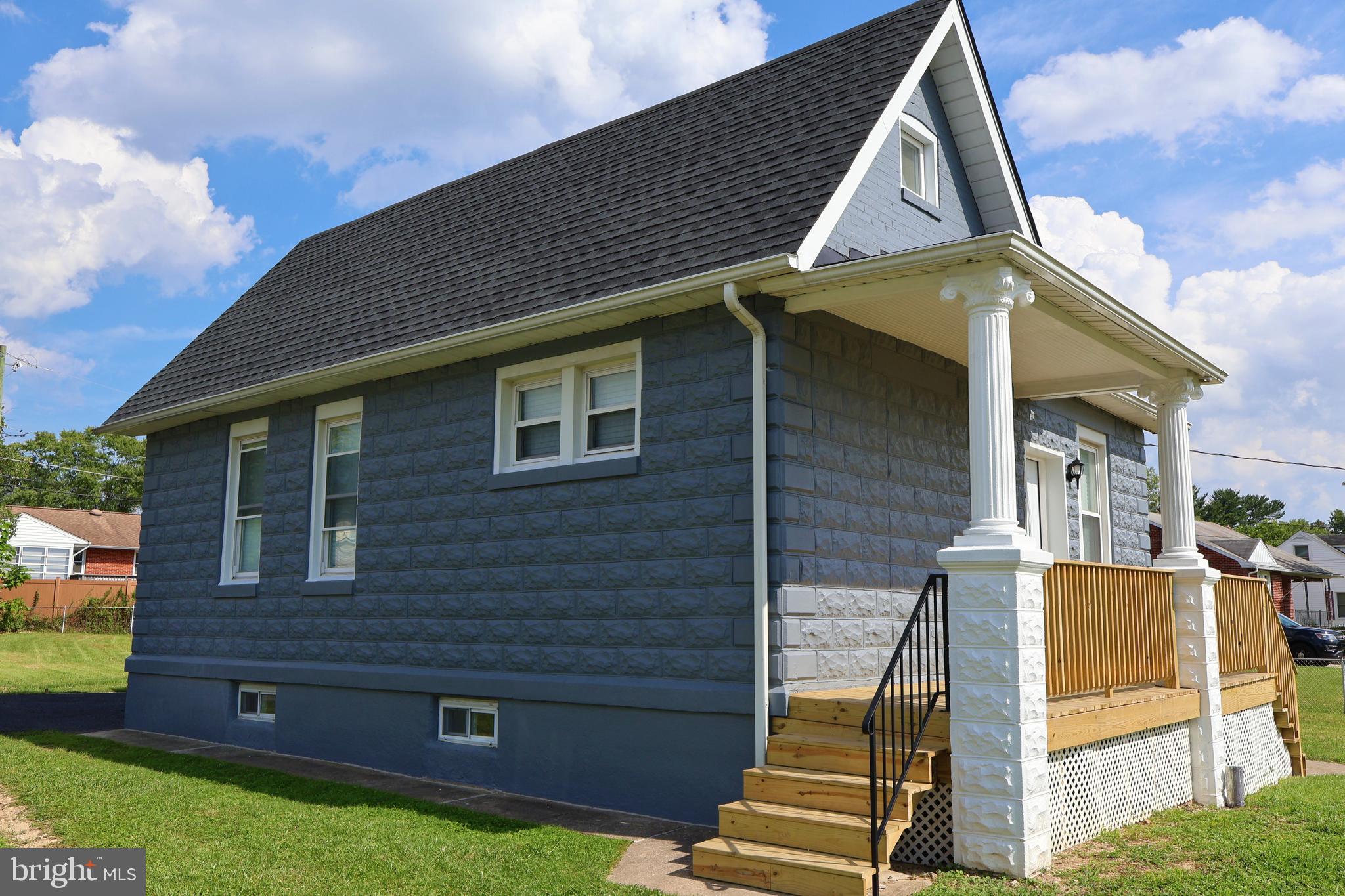 PARKVILLE - Residential